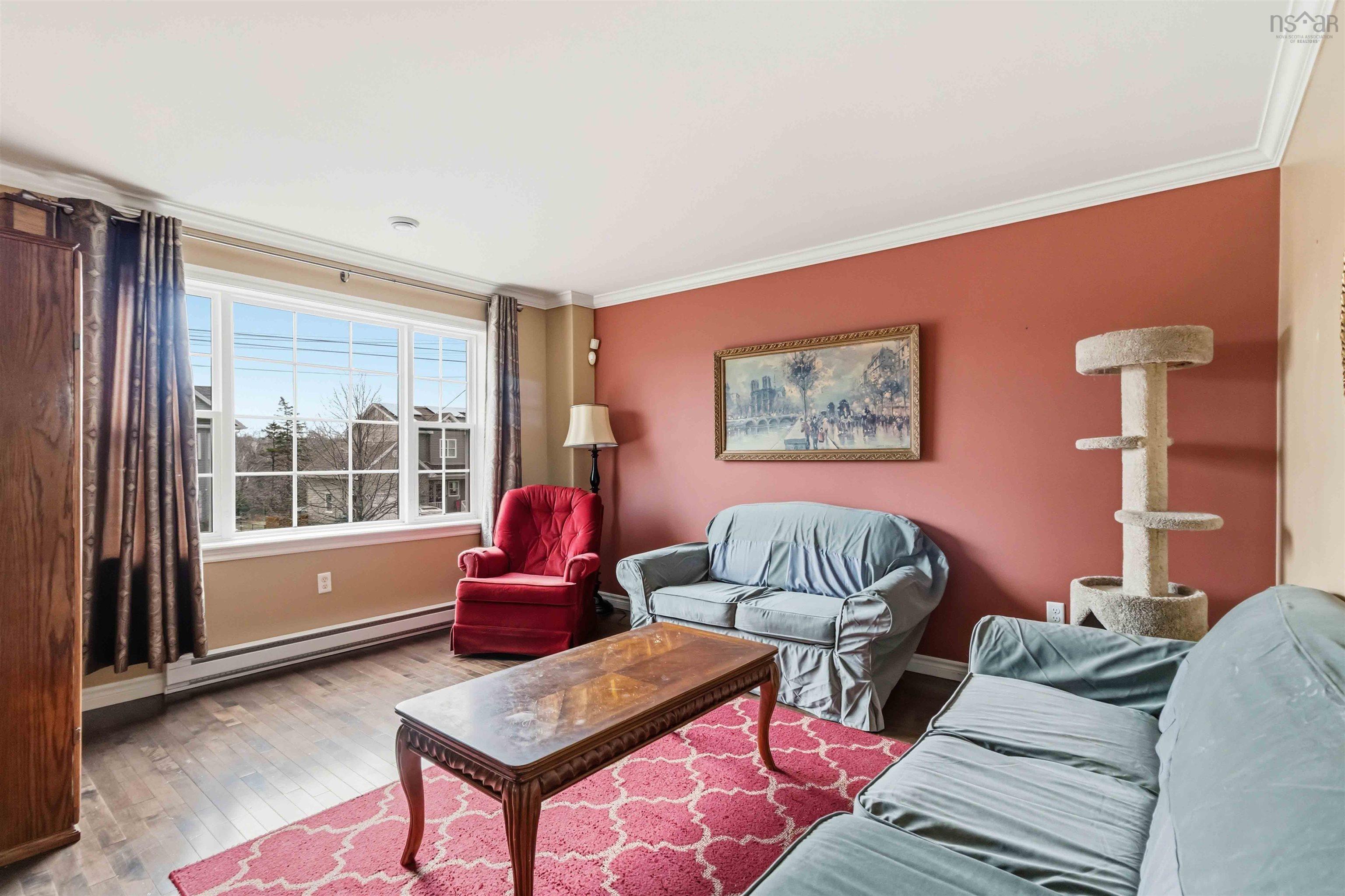 $449,900.00: 33 Riverwood Drive, Timberlea