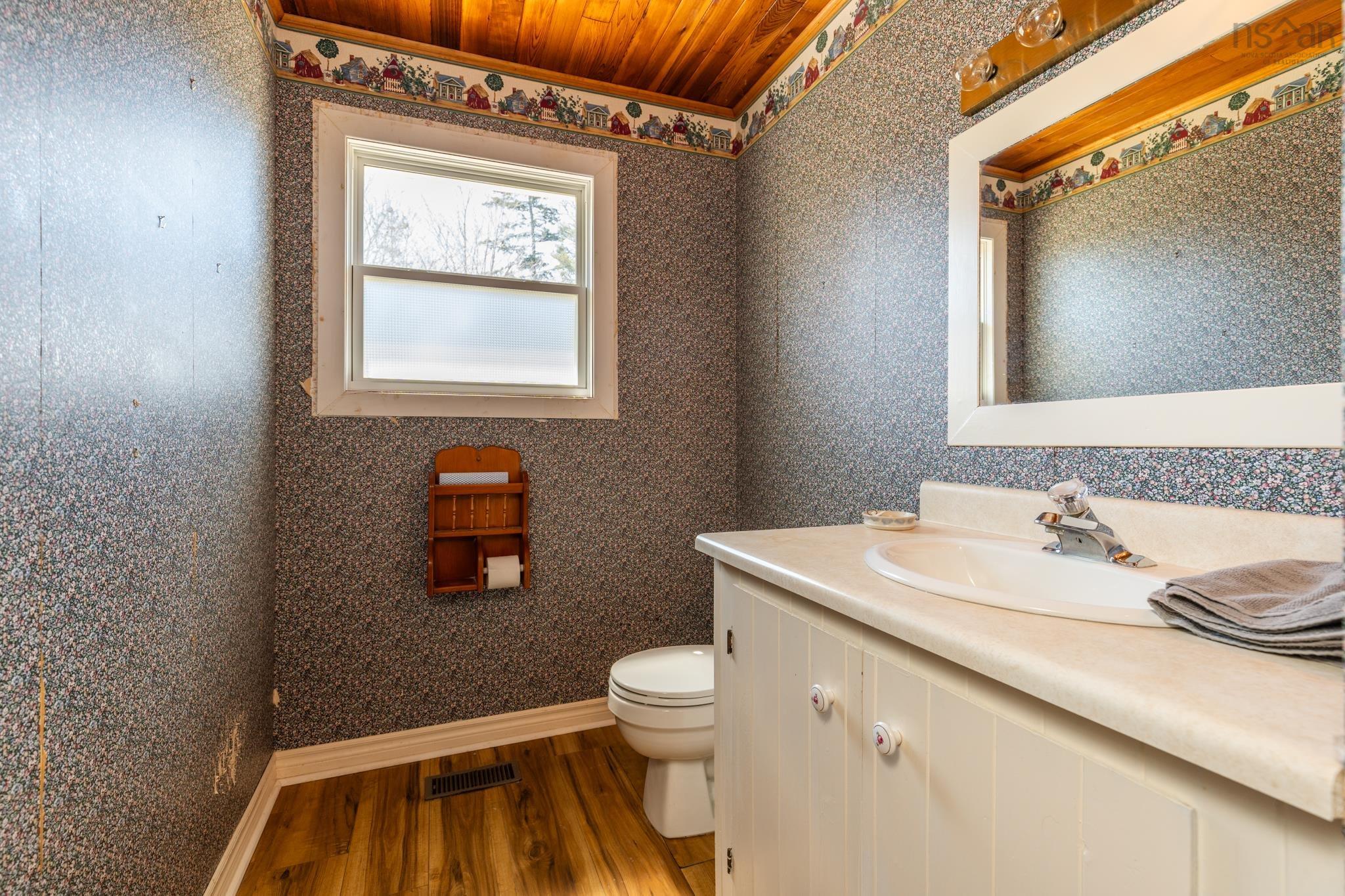 $379,000.00: 74 Dearman Drive, Milton Highlands