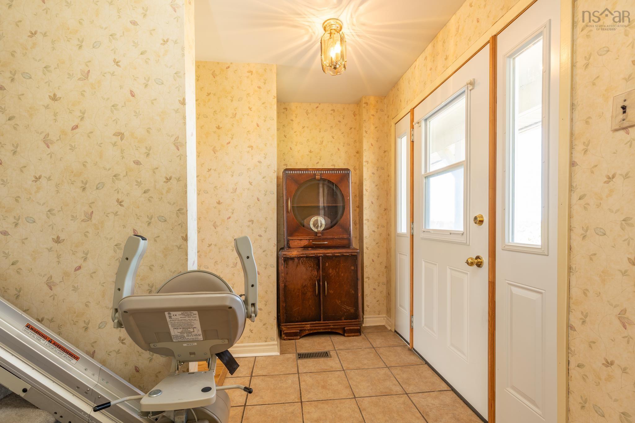 $379,000.00: 74 Dearman Drive, Milton Highlands