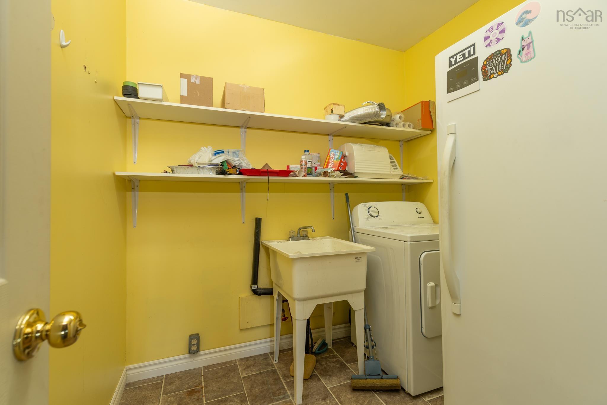 $379,000.00: 74 Dearman Drive, Milton Highlands