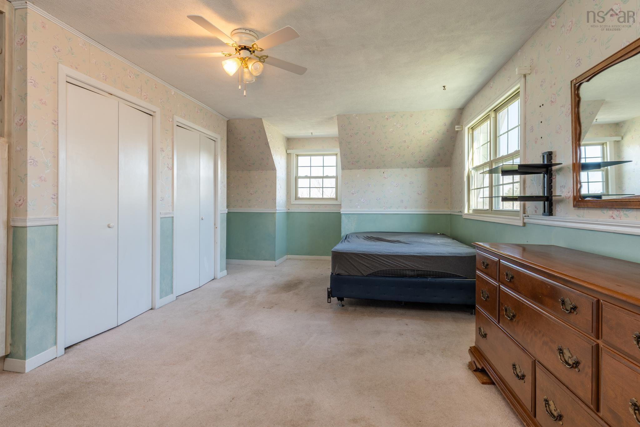 $379,000.00: 74 Dearman Drive, Milton Highlands