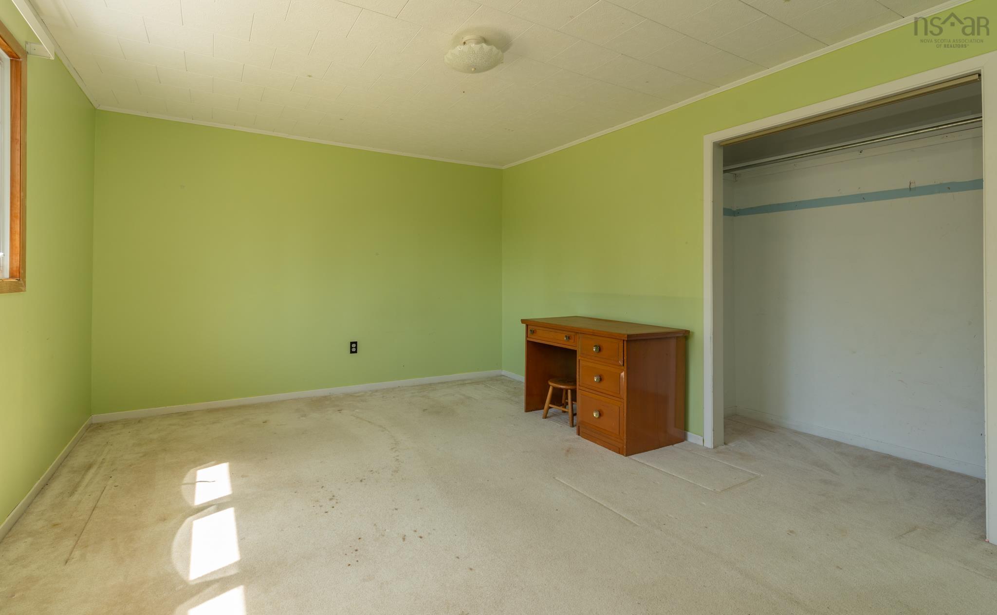 $379,000.00: 74 Dearman Drive, Milton Highlands