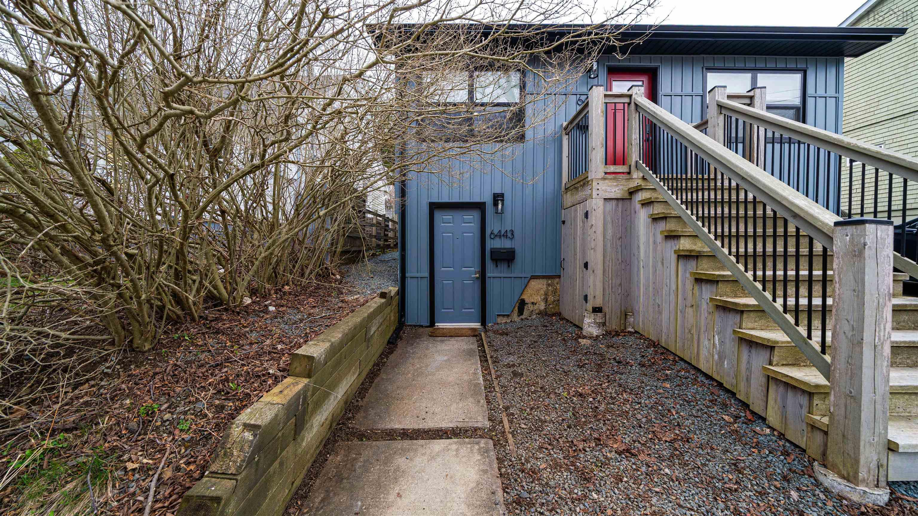 $839,900.00: 6441/6443 Summit Street, Halifax