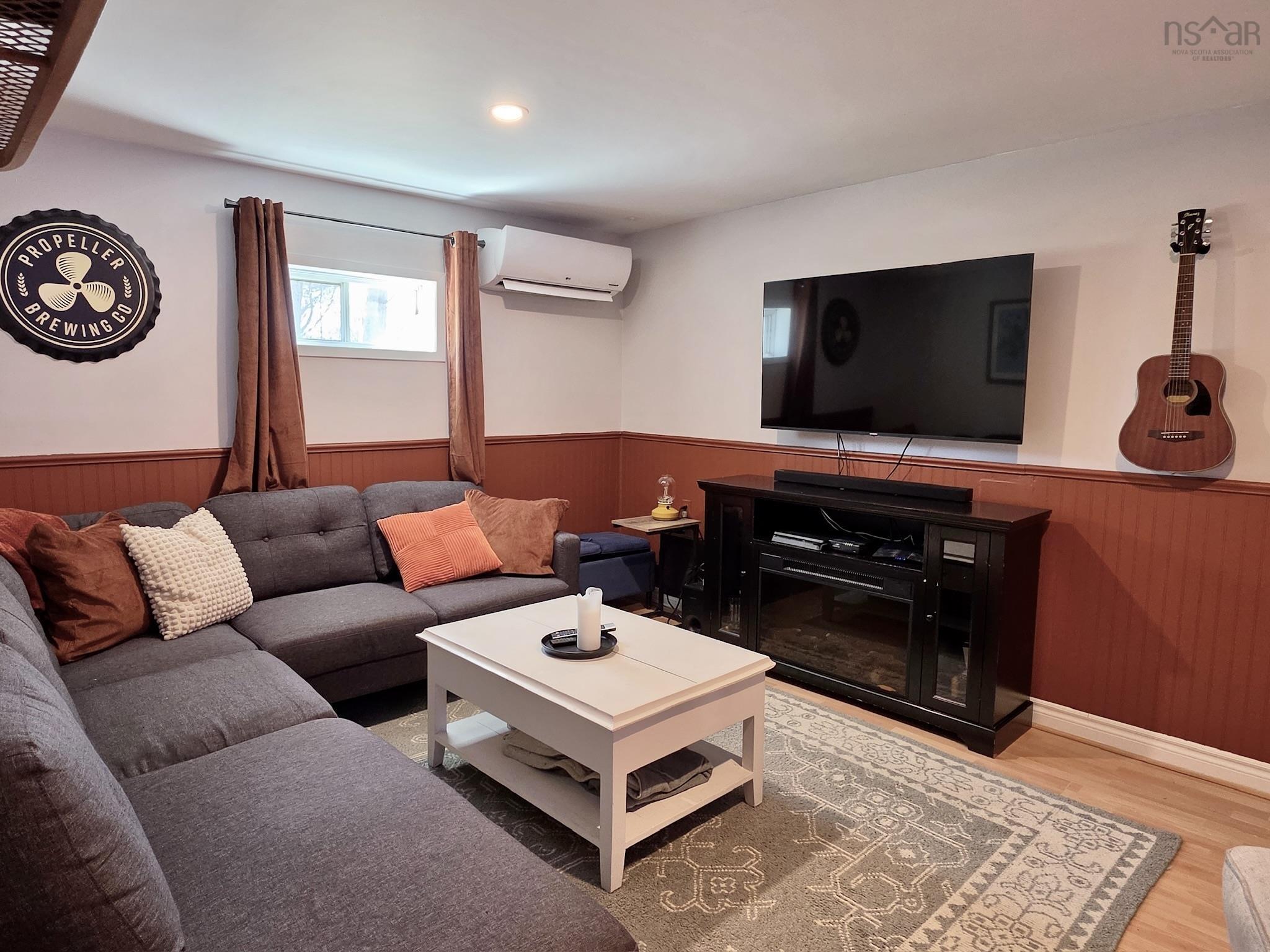 553 Beaverbank, Beaver Bank, NS (MLS 202608414)