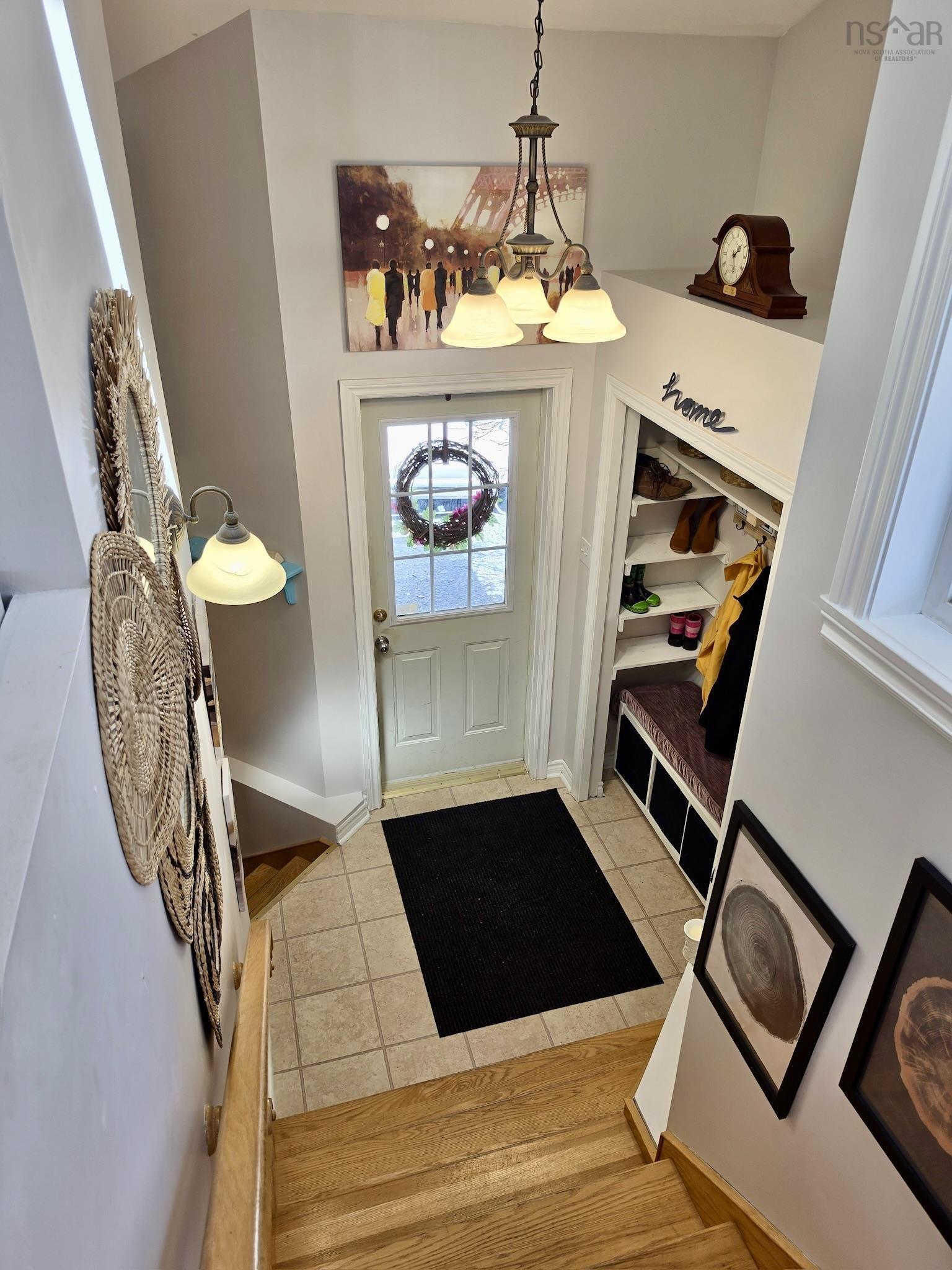 $523,800.00: 553 Beaverbank, Beaver Bank