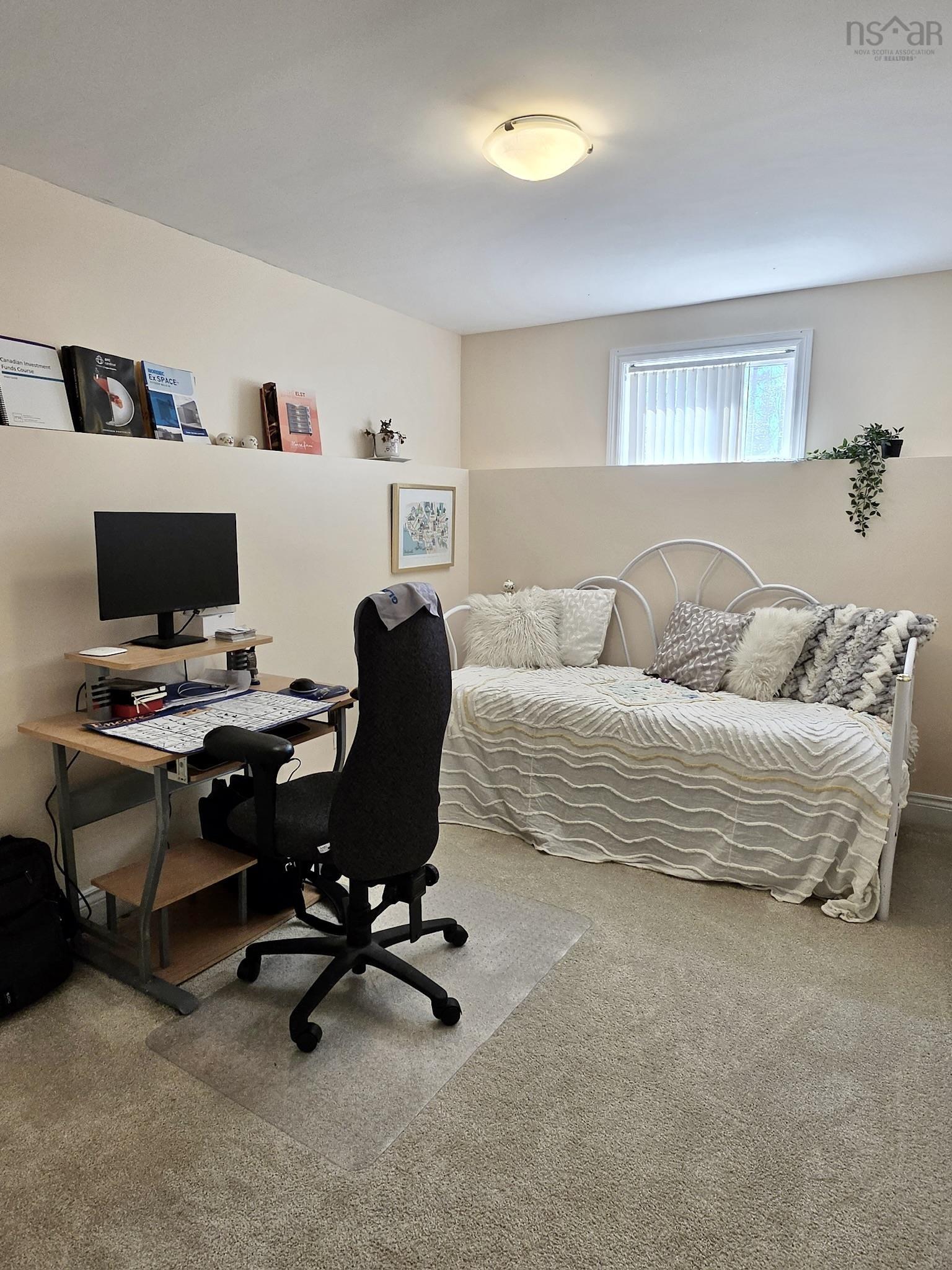 $523,800.00: 553 Beaverbank, Beaver Bank