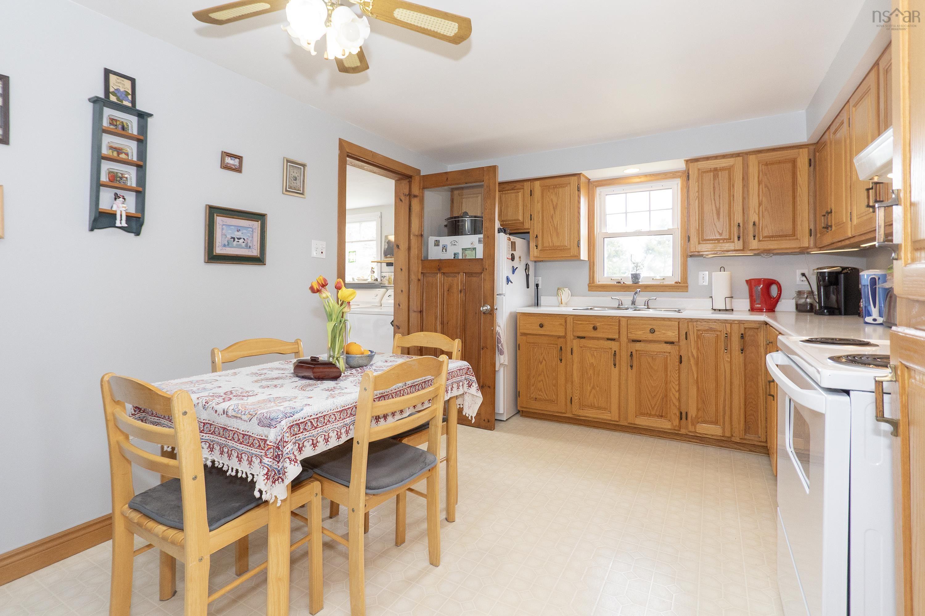 $259,900.00: 429 Willow Street, Brookdale