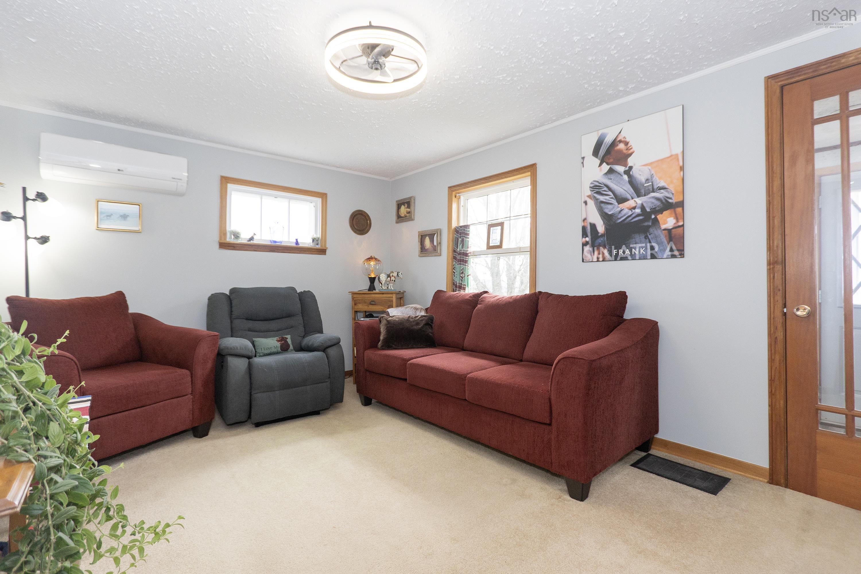 $259,900.00: 429 Willow Street, Brookdale