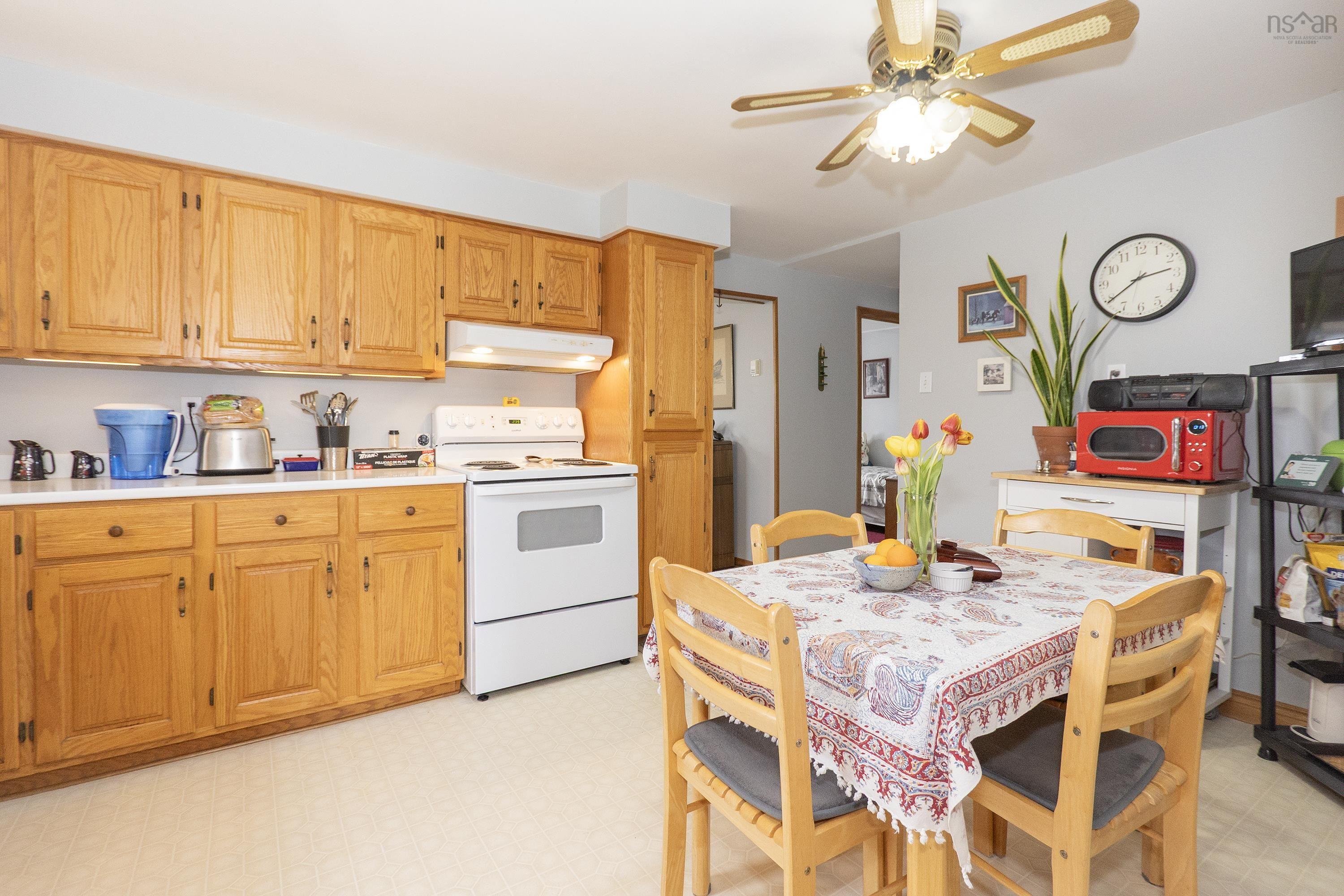 $259,900.00: 429 Willow Street, Brookdale