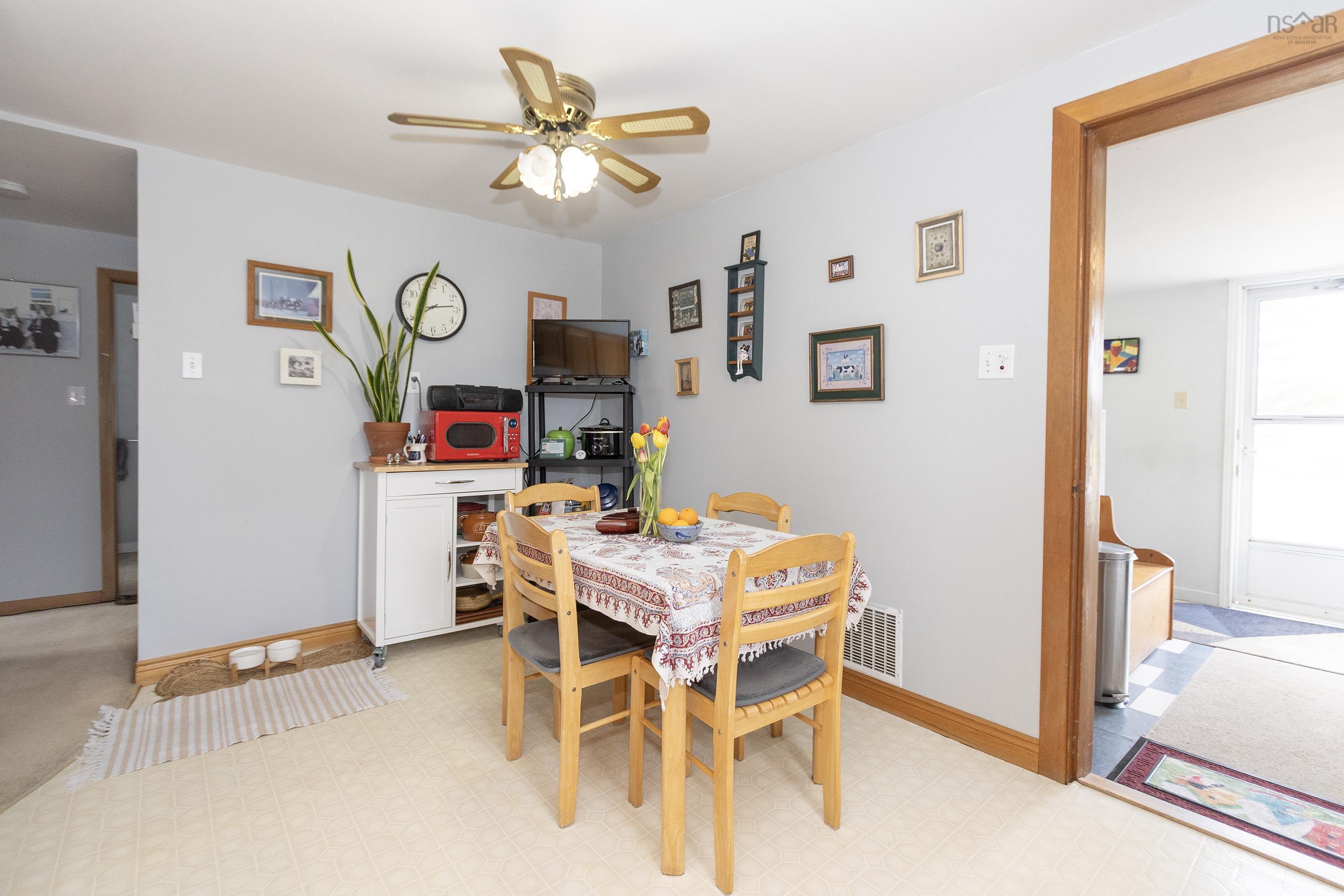 $259,900.00: 429 Willow Street, Brookdale