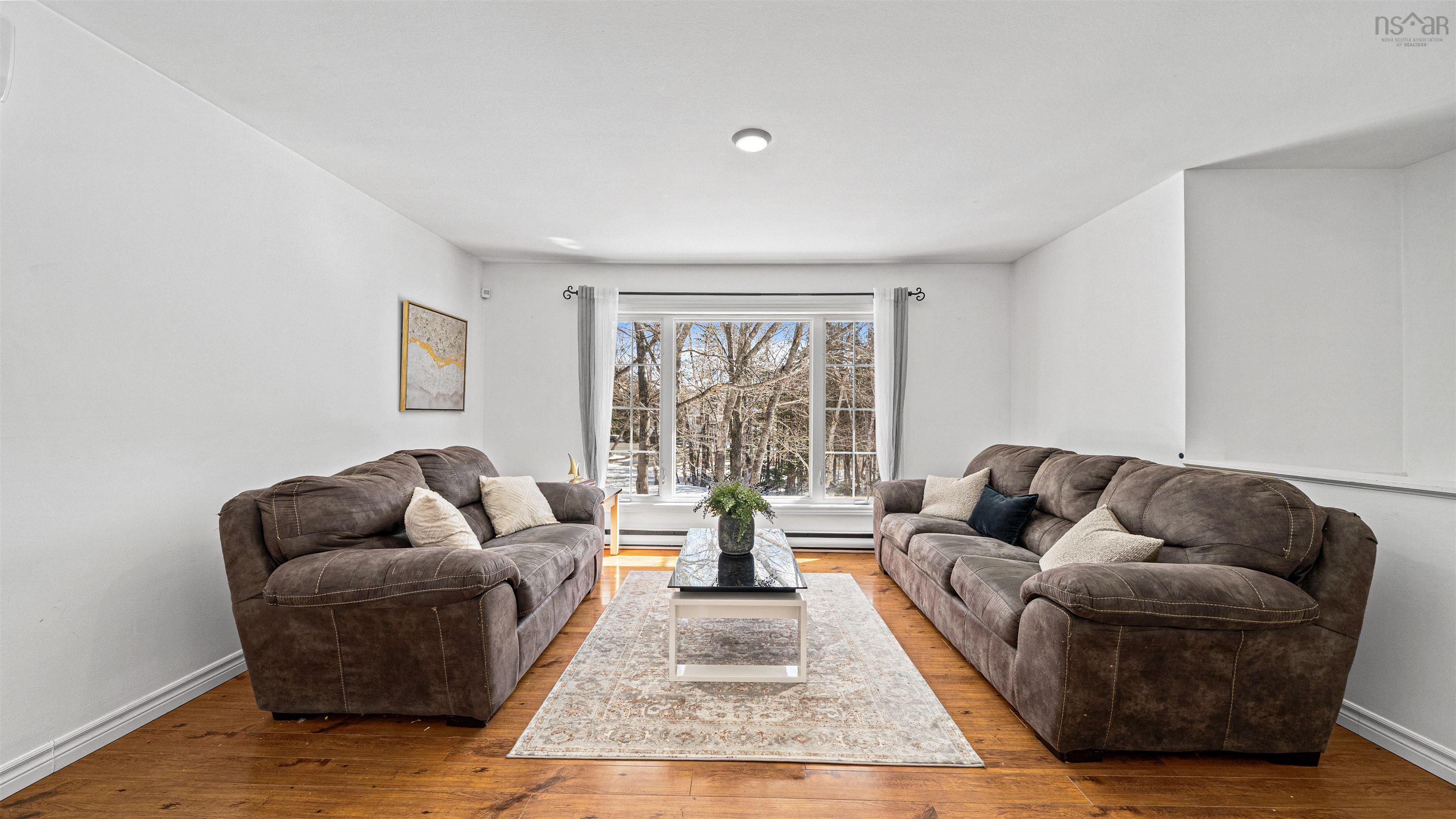 $649,900.00: 1999 Old Sambro Road, Williamswood