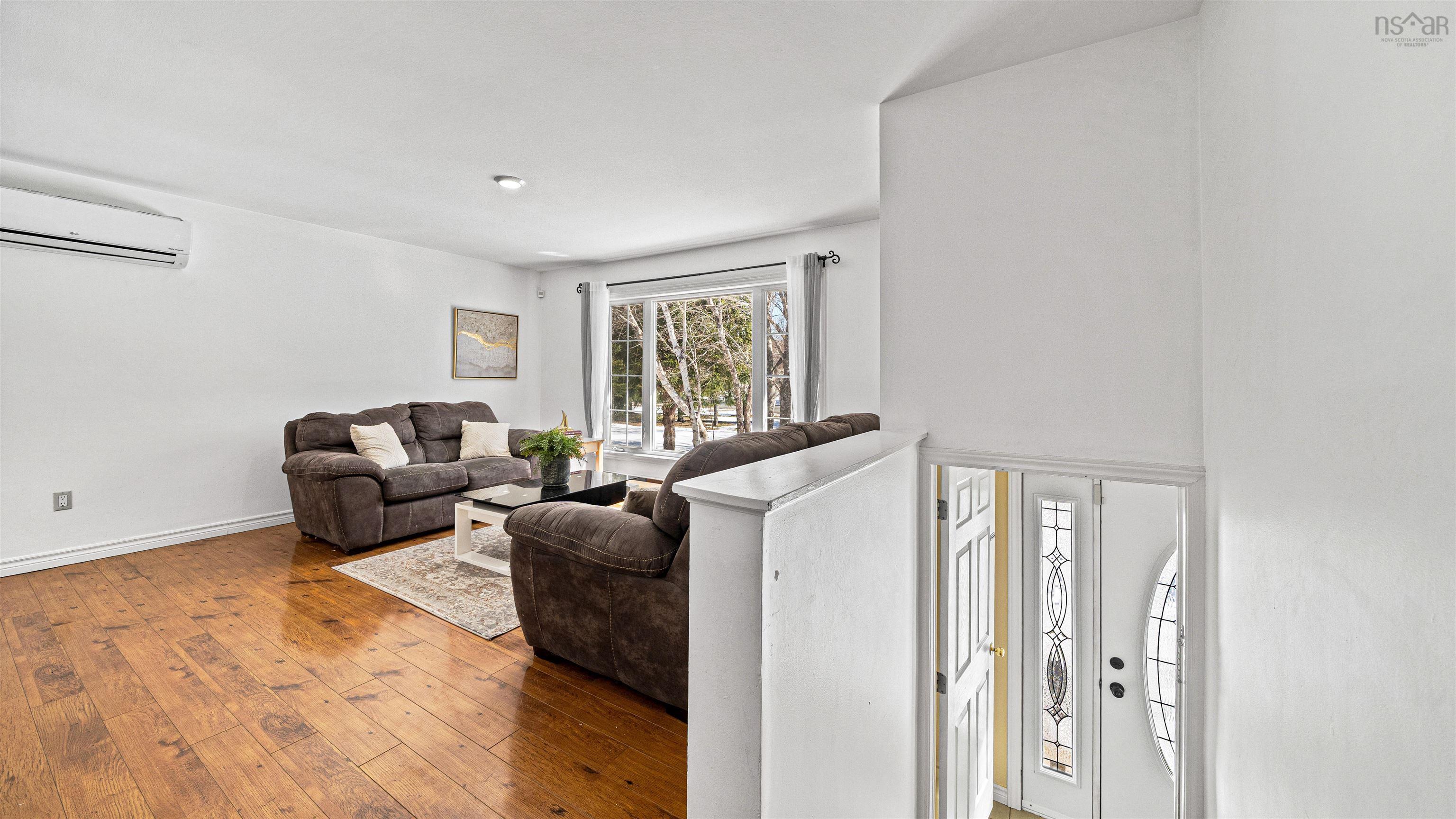 $649,900.00: 1999 Old Sambro Road, Williamswood