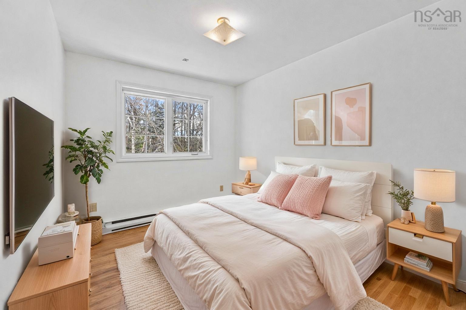 $649,900.00: 1999 Old Sambro Road, Williamswood