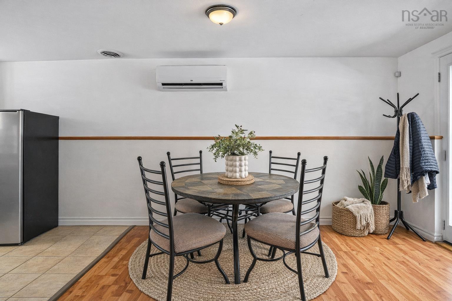 $649,900.00: 1999 Old Sambro Road, Williamswood