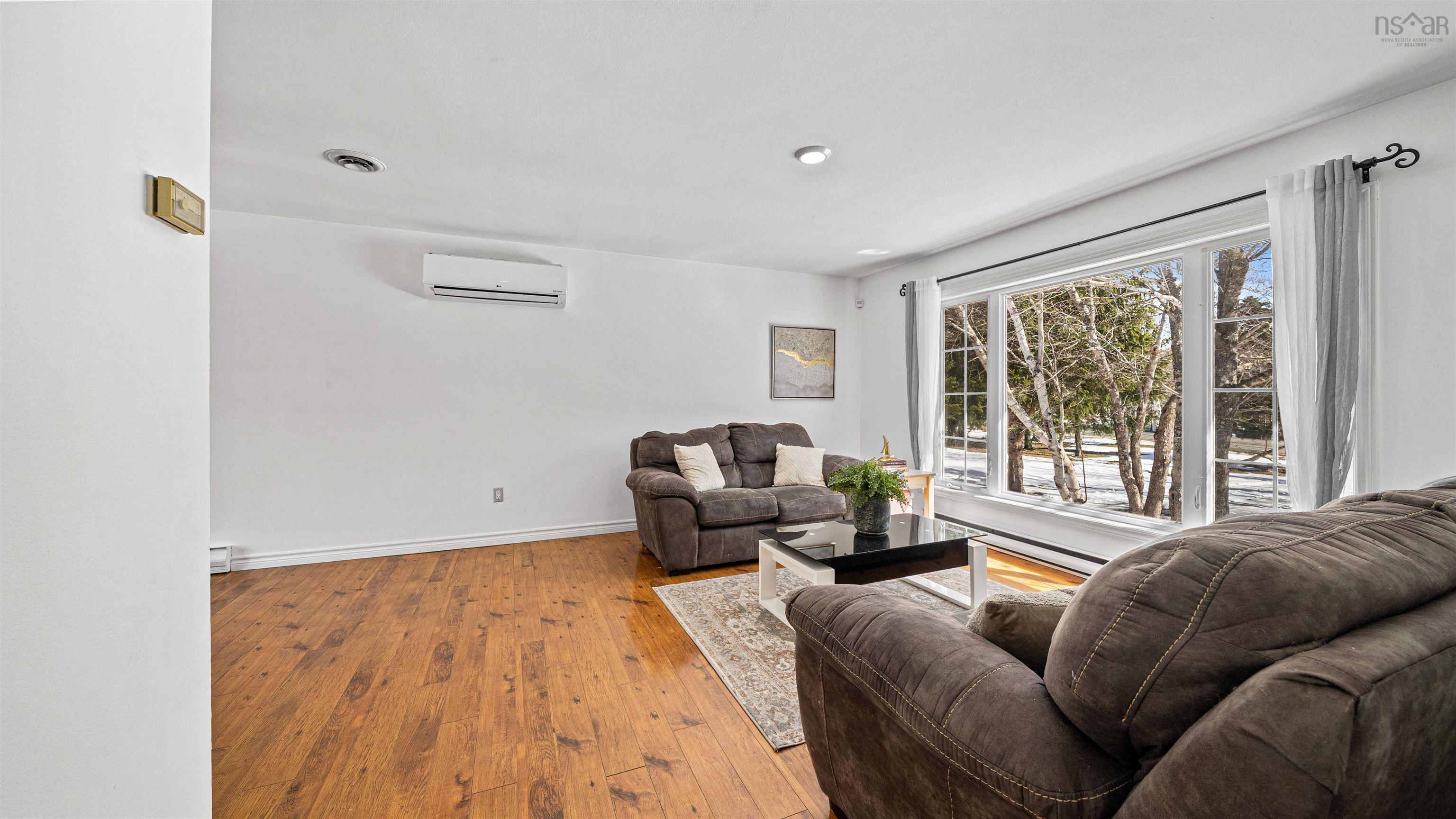 $649,900.00: 1999 Old Sambro Road, Williamswood