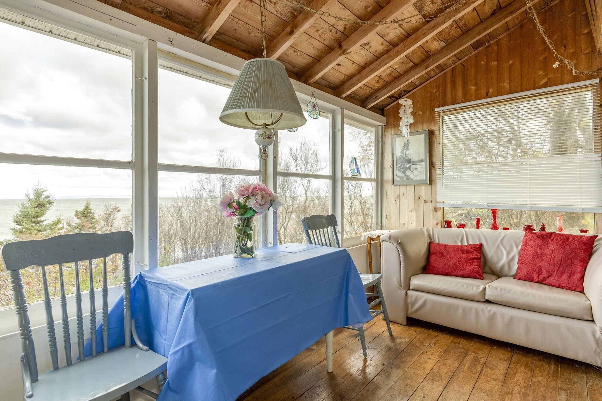 $220,000.00: 33 Lower Street, Morden