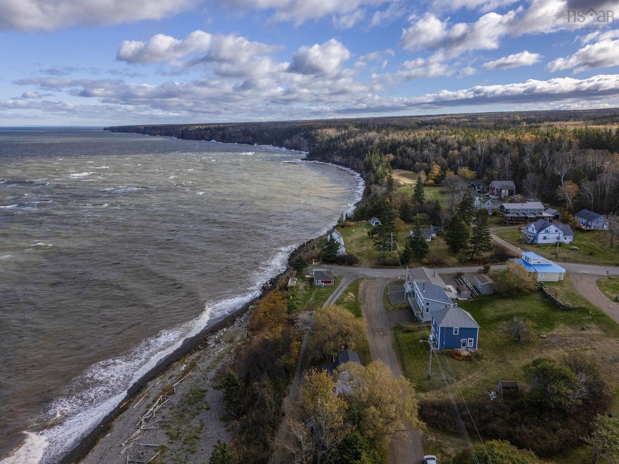 $220,000.00: 33 Lower Street, Morden