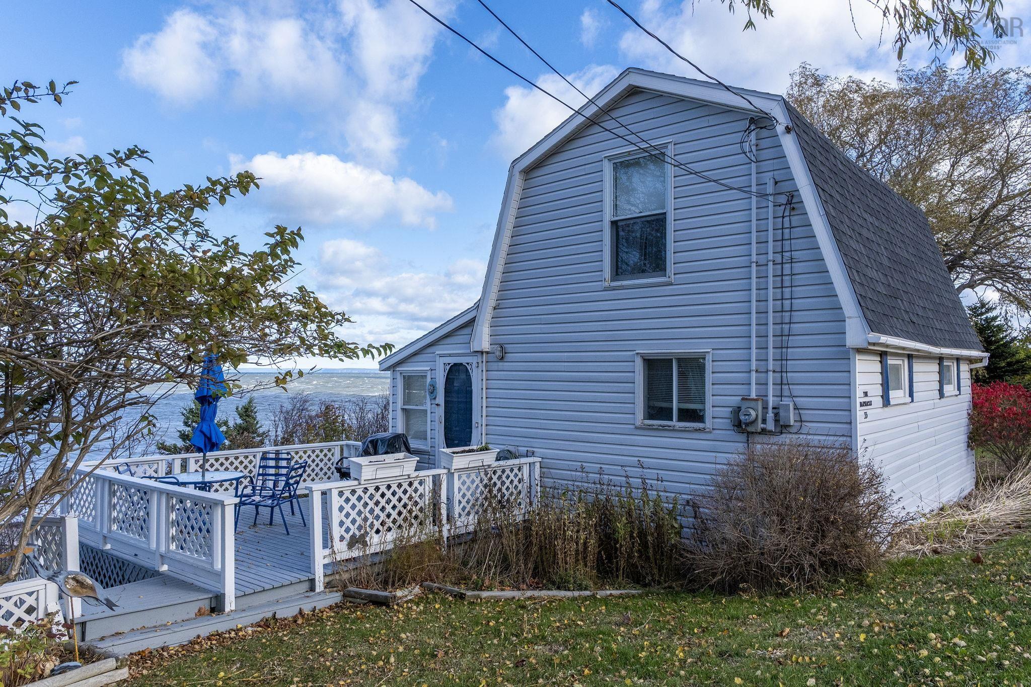 $220,000.00: 33 Lower Street, Morden