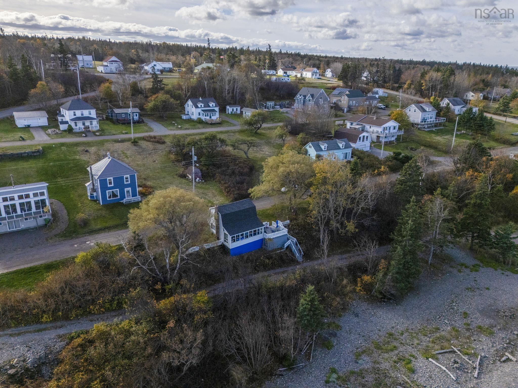 $220,000.00: 33 Lower Street, Morden