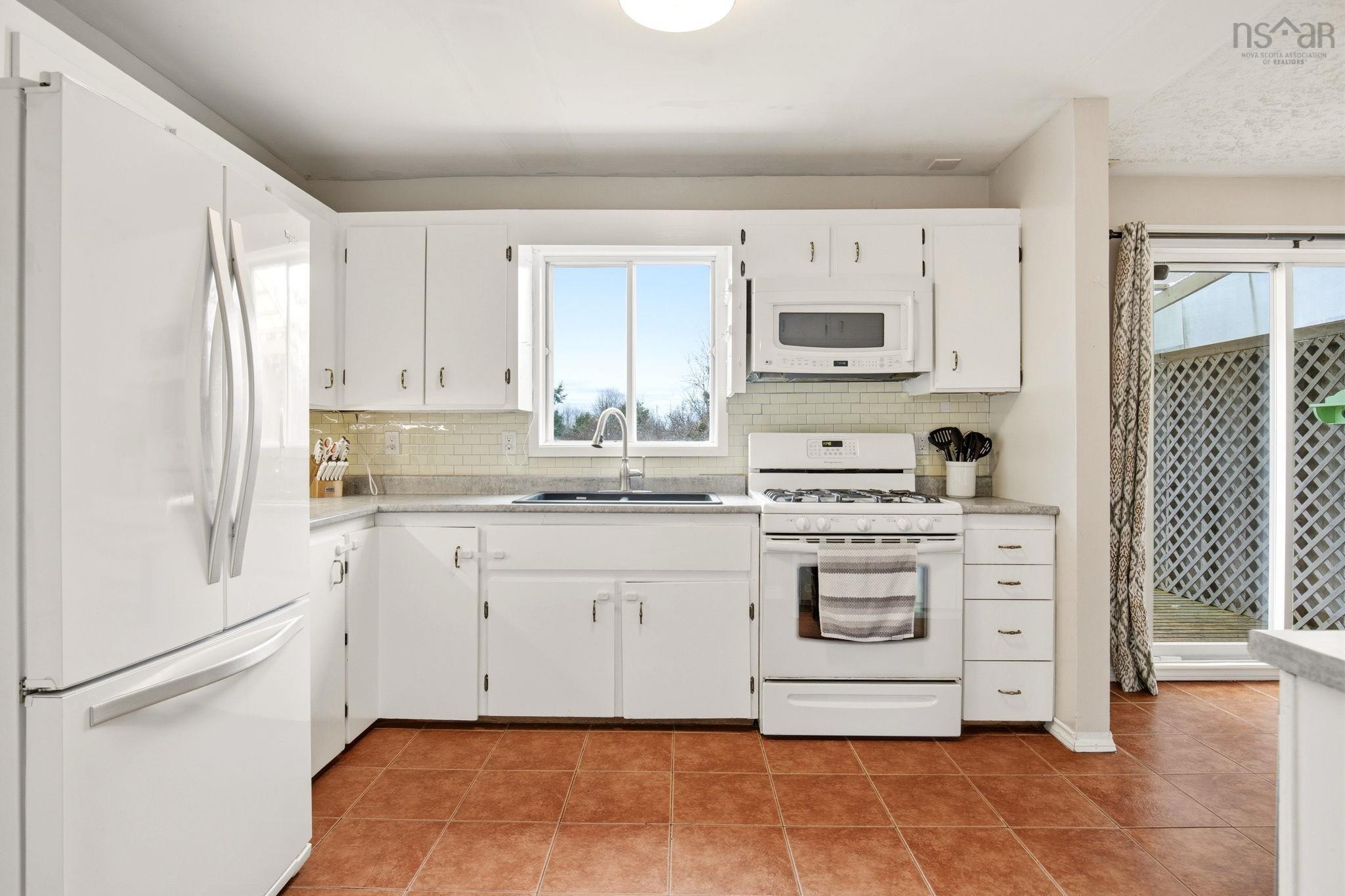 29 Seawood Avenue, Lower Sackville, NS (MLS 202608425)