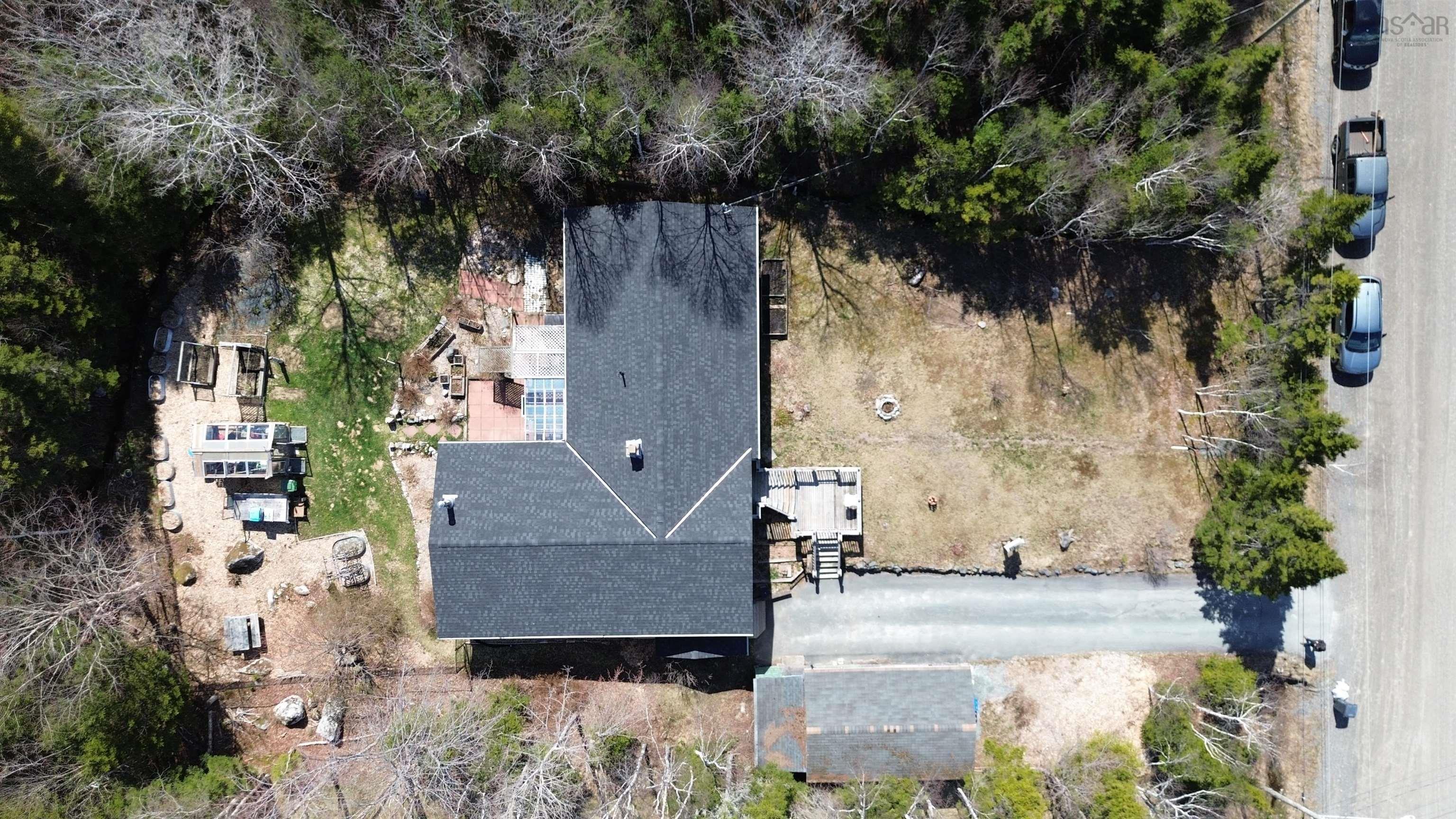 $624,900.00: 14 Shady Vista Drive, Hatchet Lake