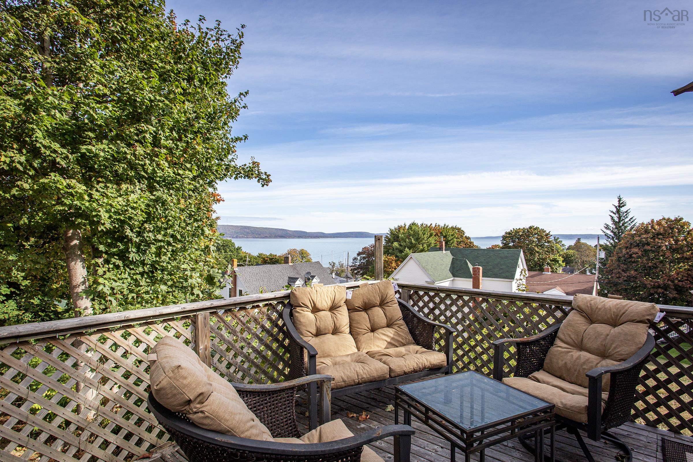 $293,500.00: 188 King Street, Digby