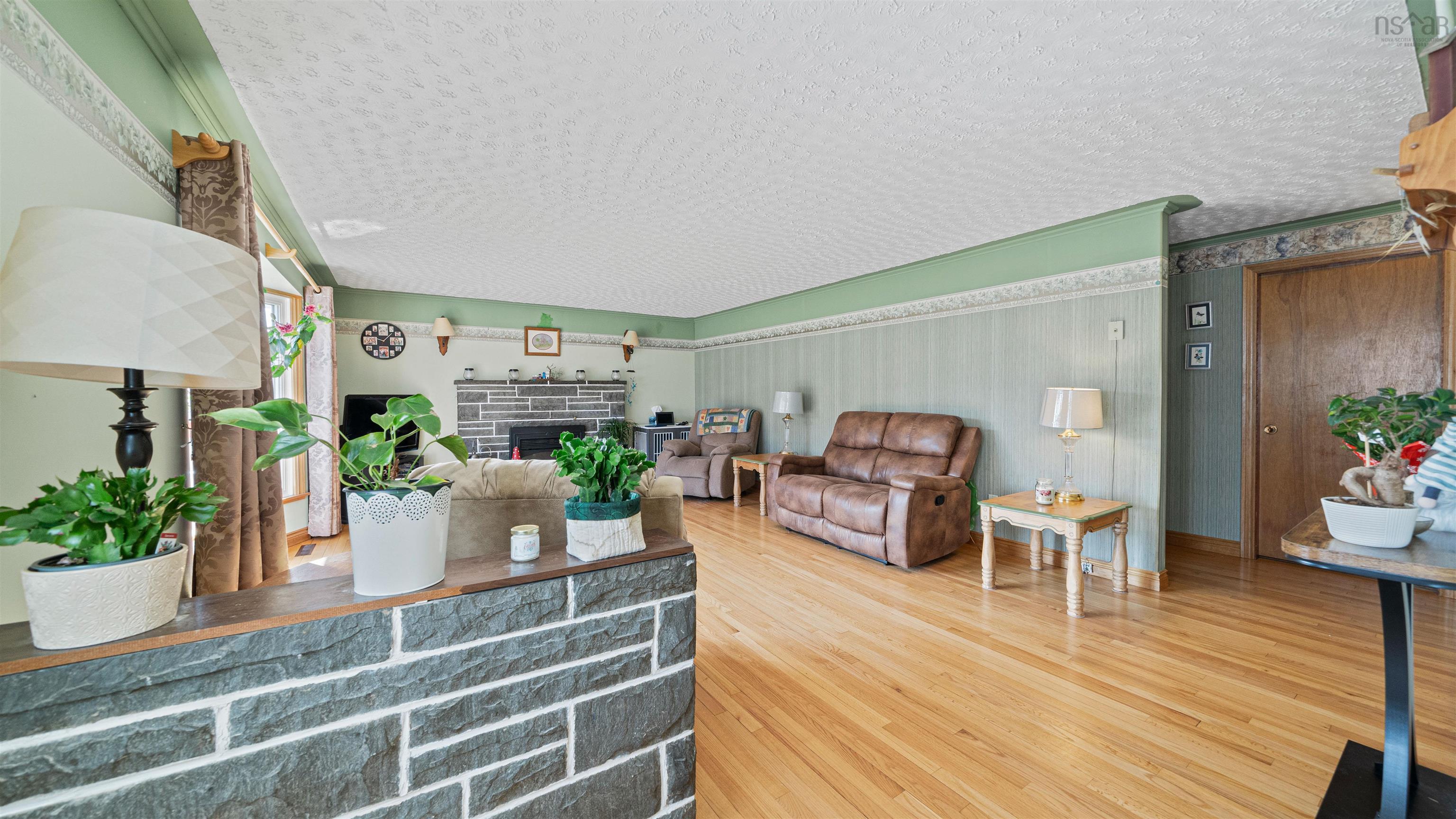 $499,900.00: 7381 7 Highway, West Chezzetcook