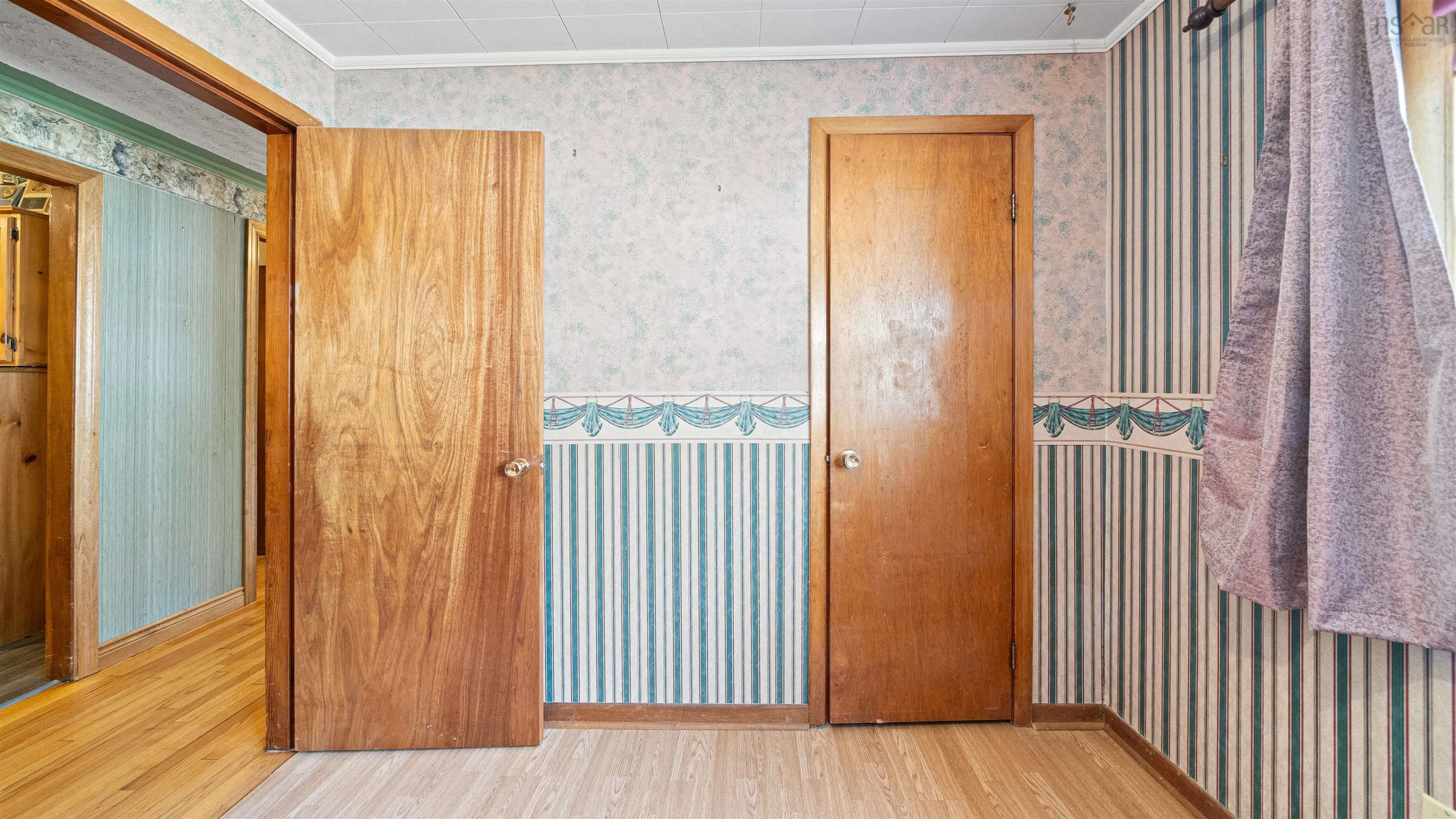 $499,900.00: 7381 7 Highway, West Chezzetcook