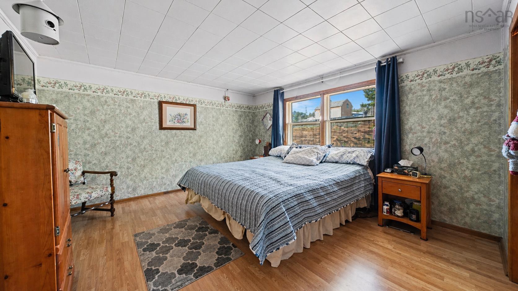 $499,900.00: 7381 7 Highway, West Chezzetcook