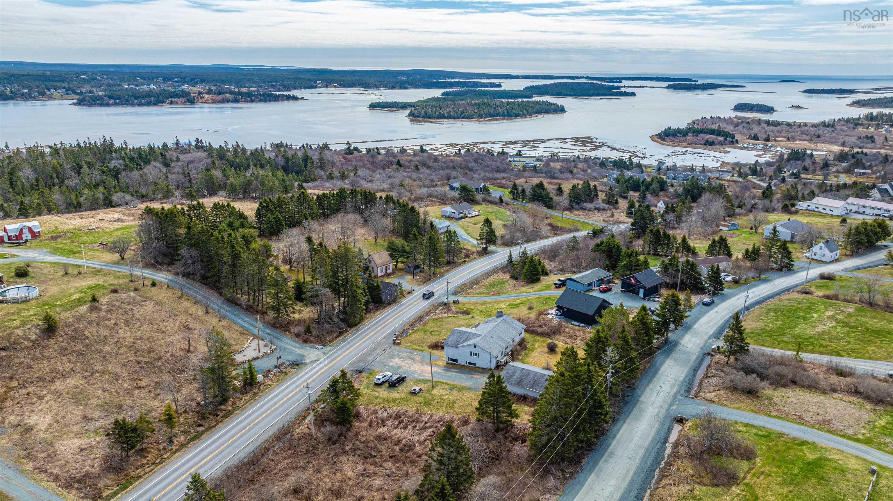 $499,900.00: 7381 7 Highway, West Chezzetcook