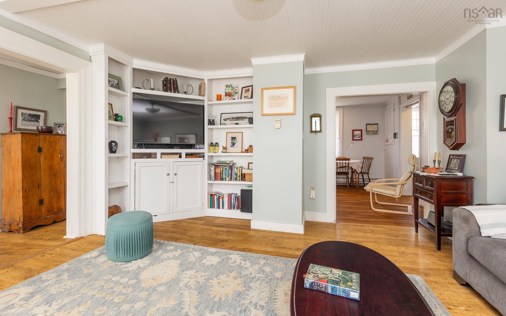 $899,000.00: 4 Market Street, Yarmouth