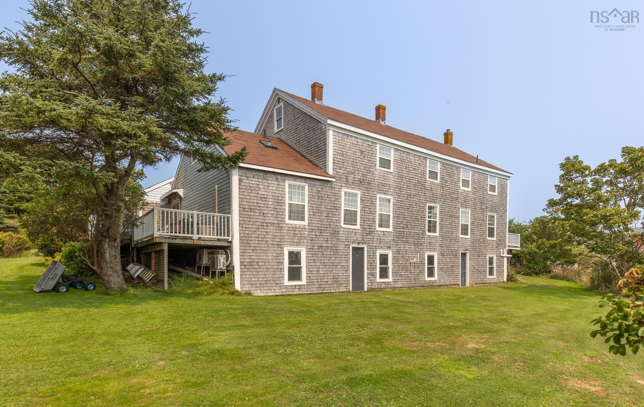 $899,000.00: 4 Market Street, Yarmouth
