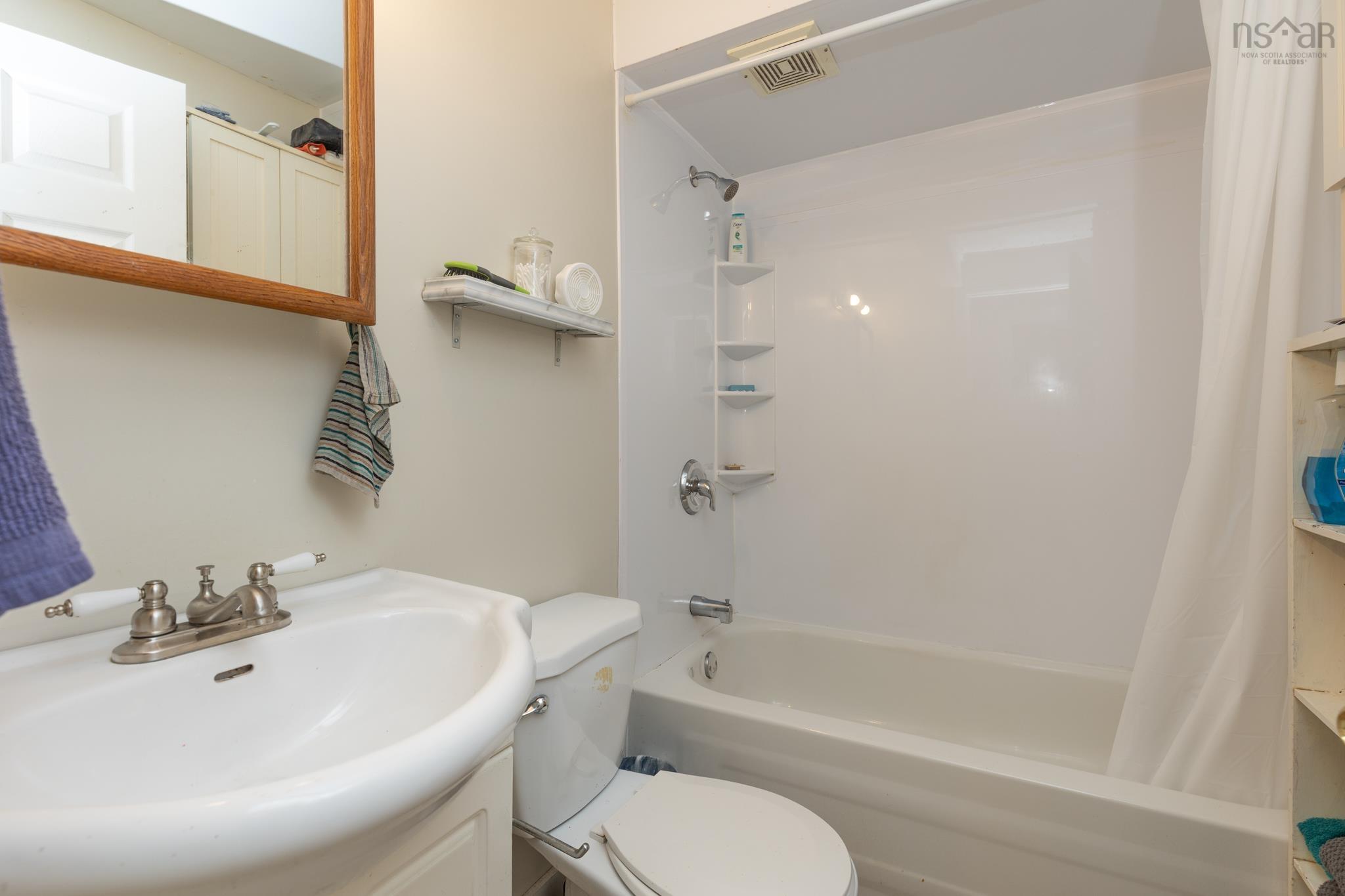 $899,000.00: 4 Market Street, Yarmouth