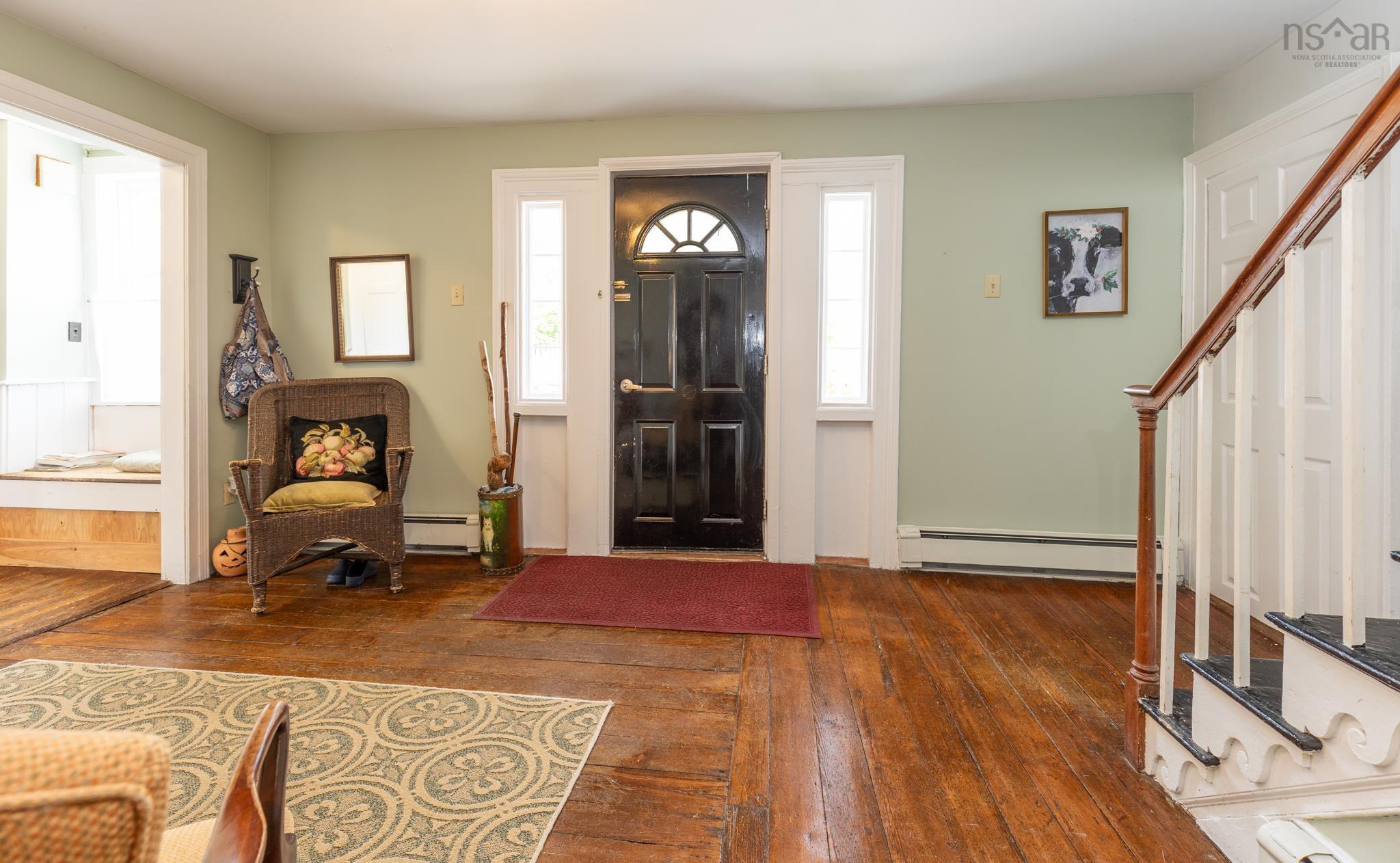 $899,000.00: 4 Market Street, Yarmouth