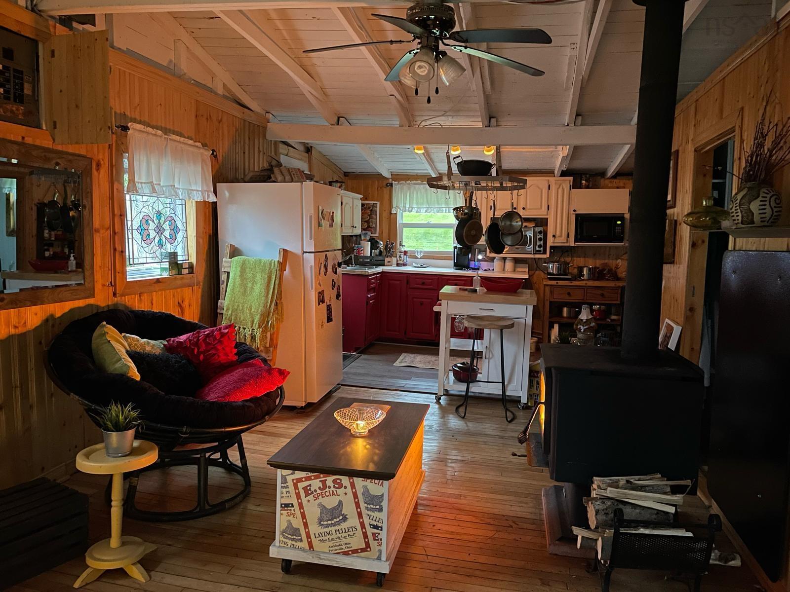 $129,500.00: 7403 East Bay Highway, Big Pond