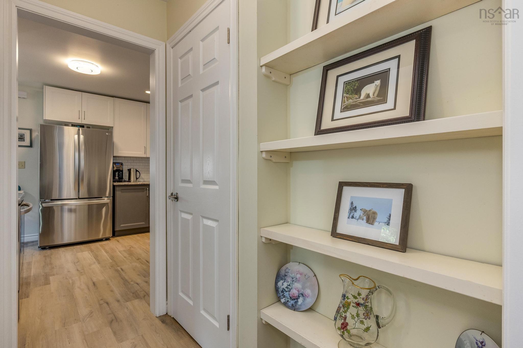 $995,000.00: 945 High Landing Road, Parkdale