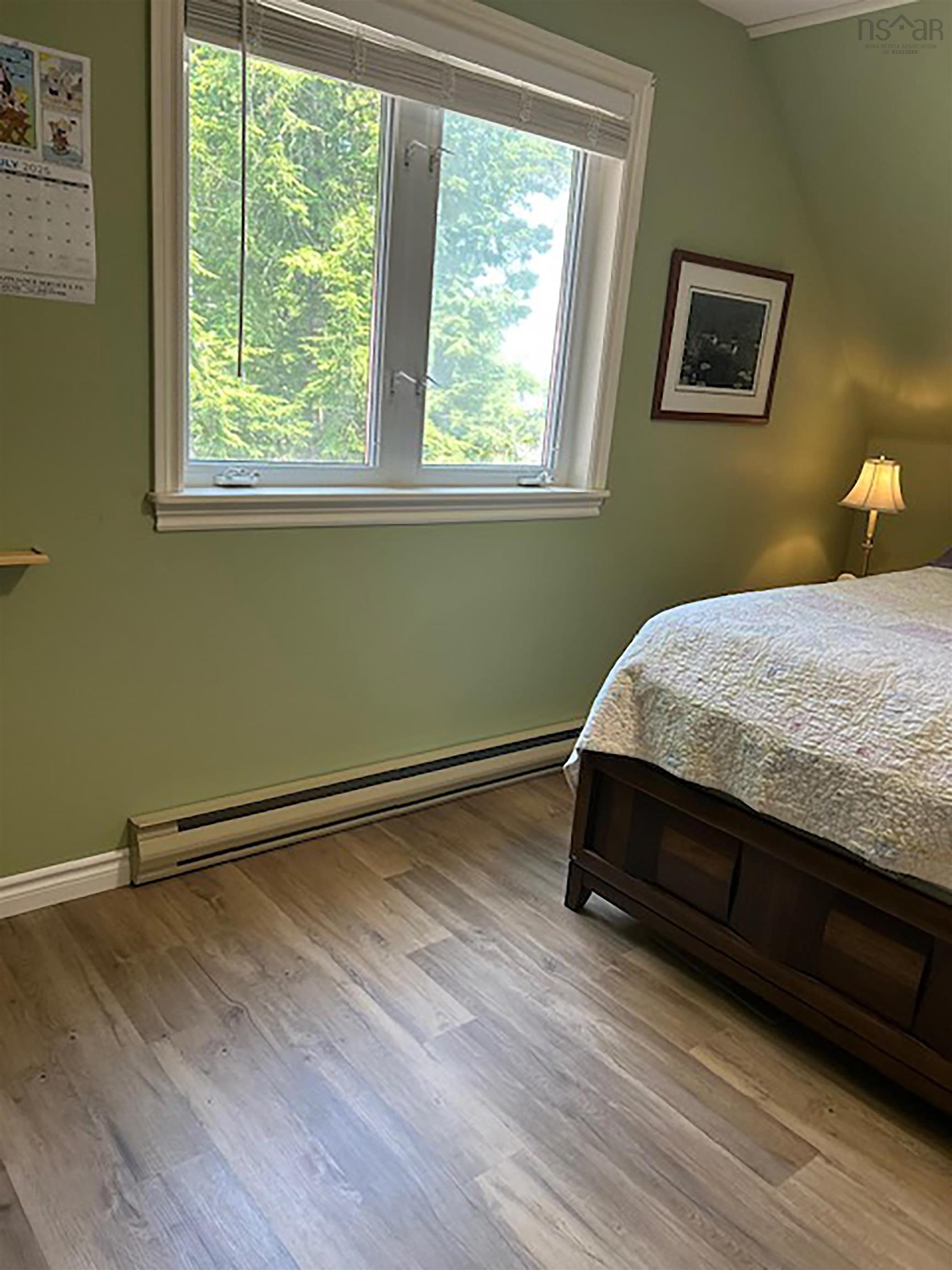 $995,000.00: 945 High Landing Road, Parkdale