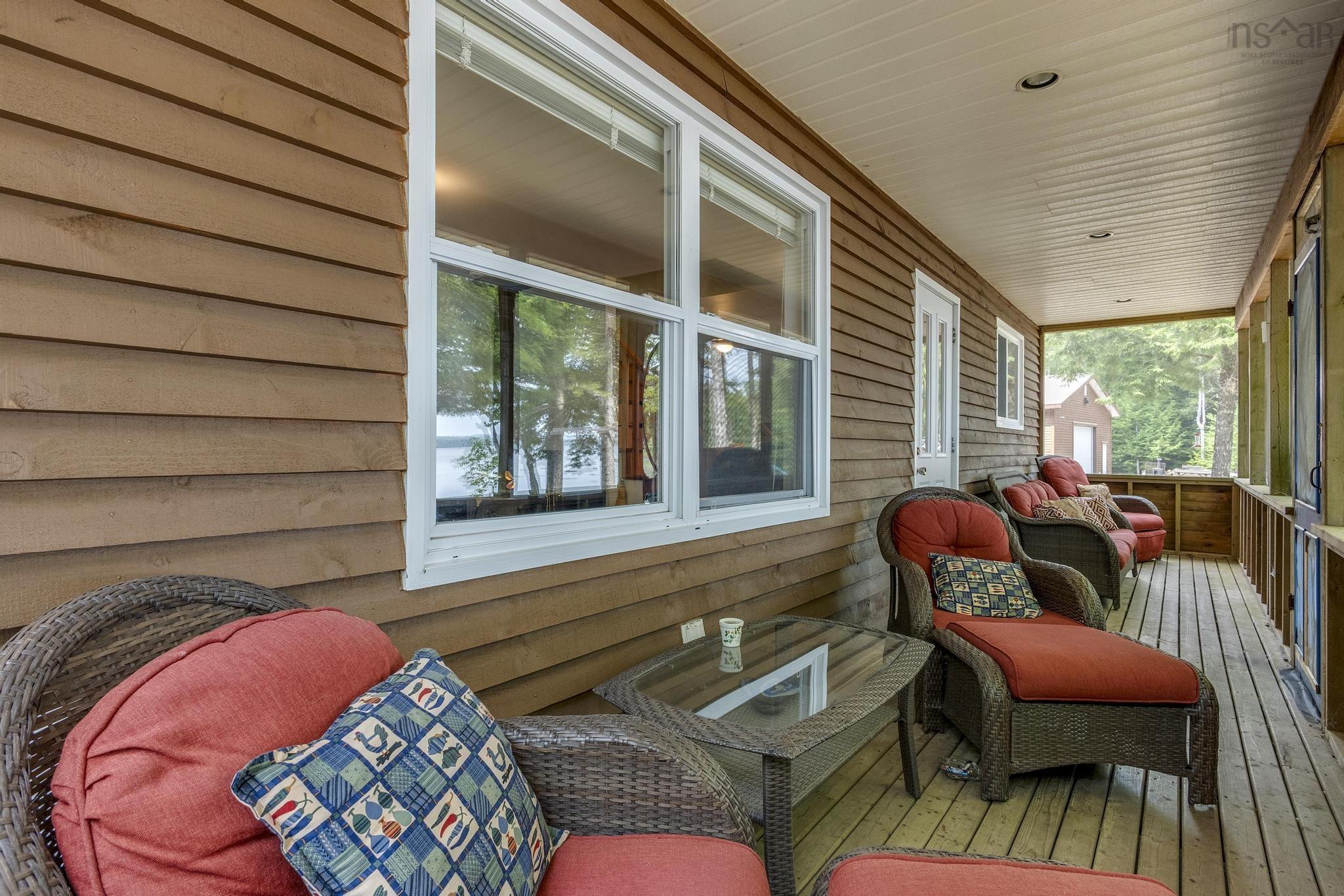 $995,000.00: 945 High Landing Road, Parkdale