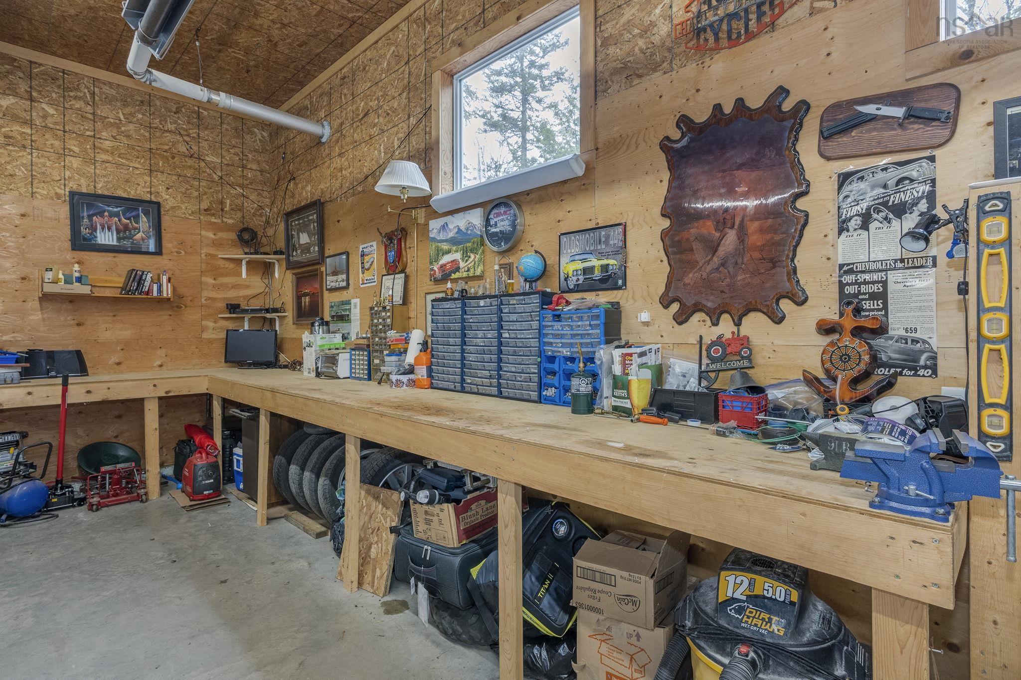 $995,000.00: 945 High Landing Road, Parkdale