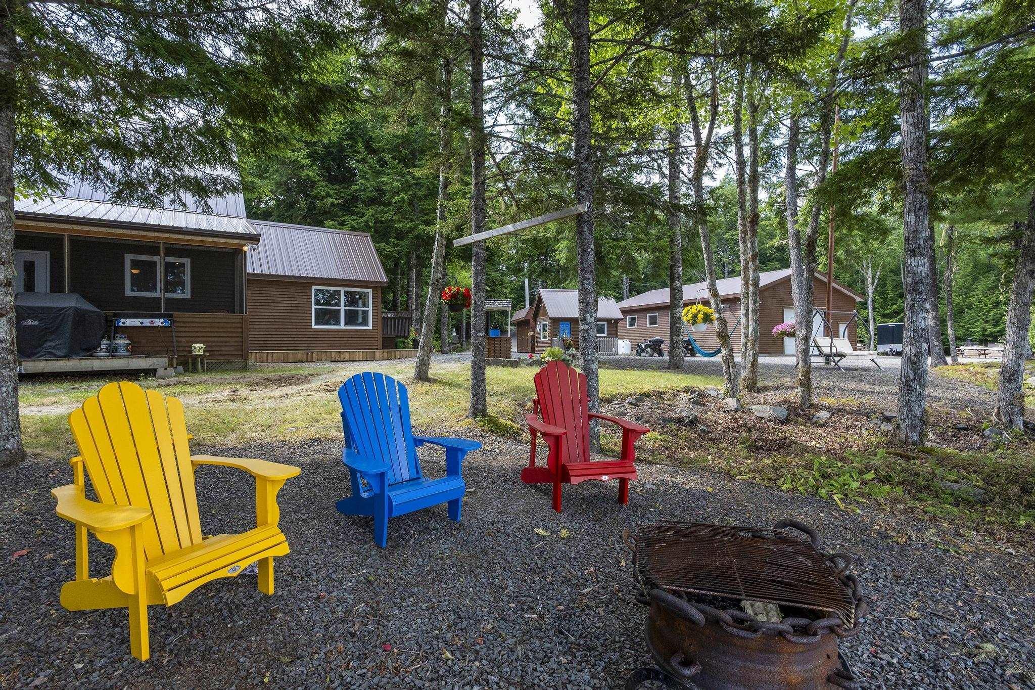 $995,000.00: 945 High Landing Road, Parkdale