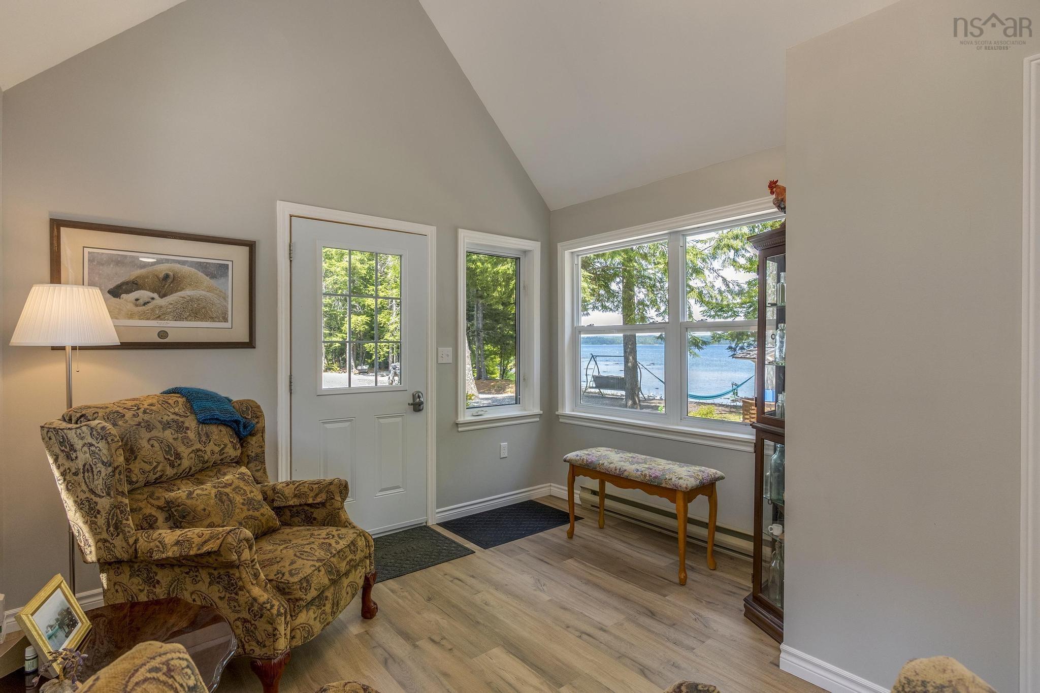 $995,000.00: 945 High Landing Road, Parkdale