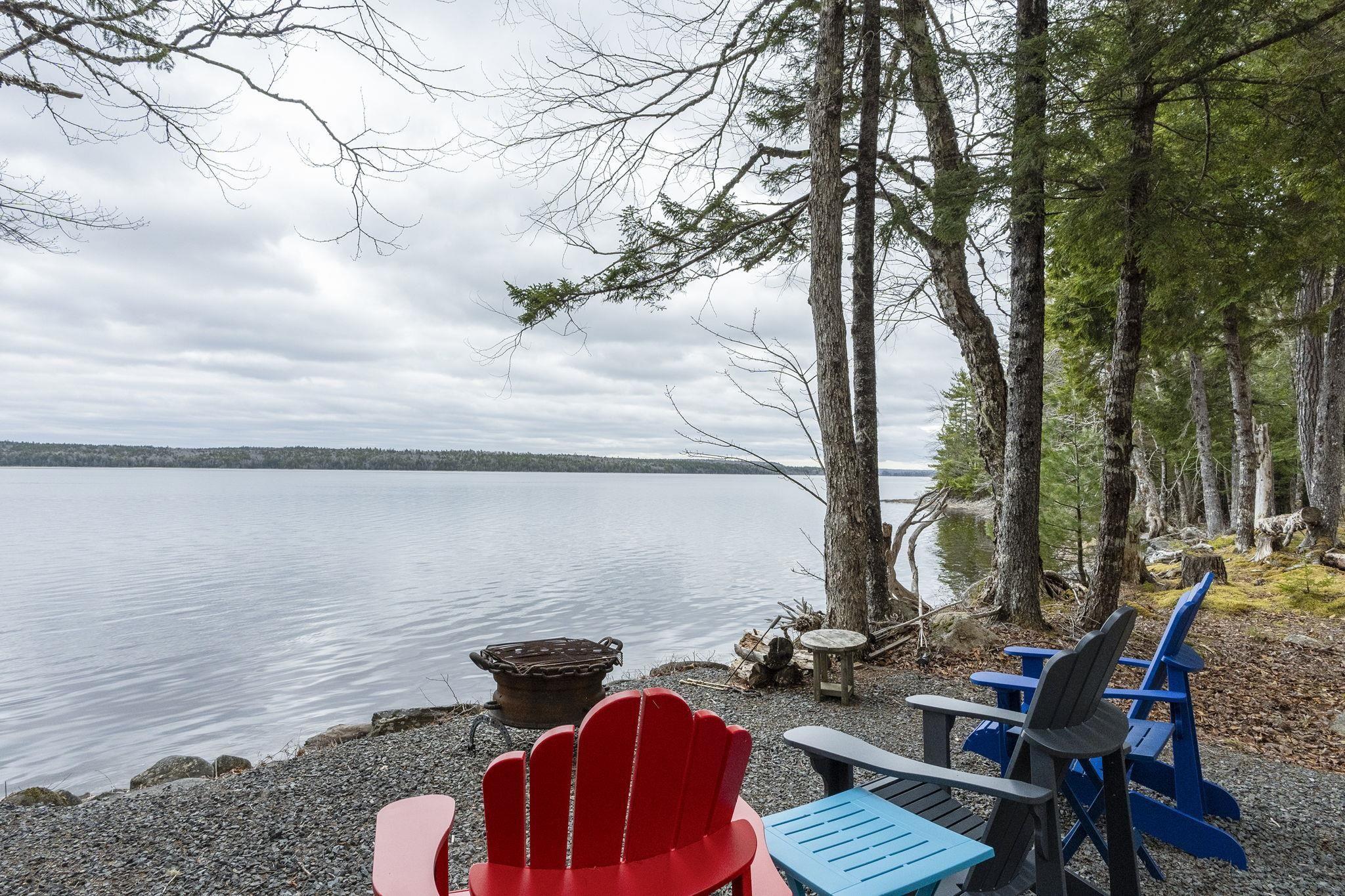 $995,000.00: 945 High Landing Road, Parkdale