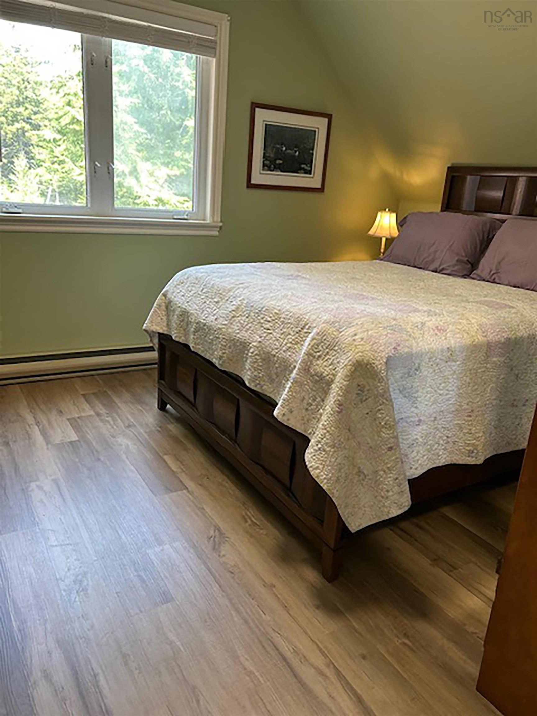 $995,000.00: 945 High Landing Road, Parkdale