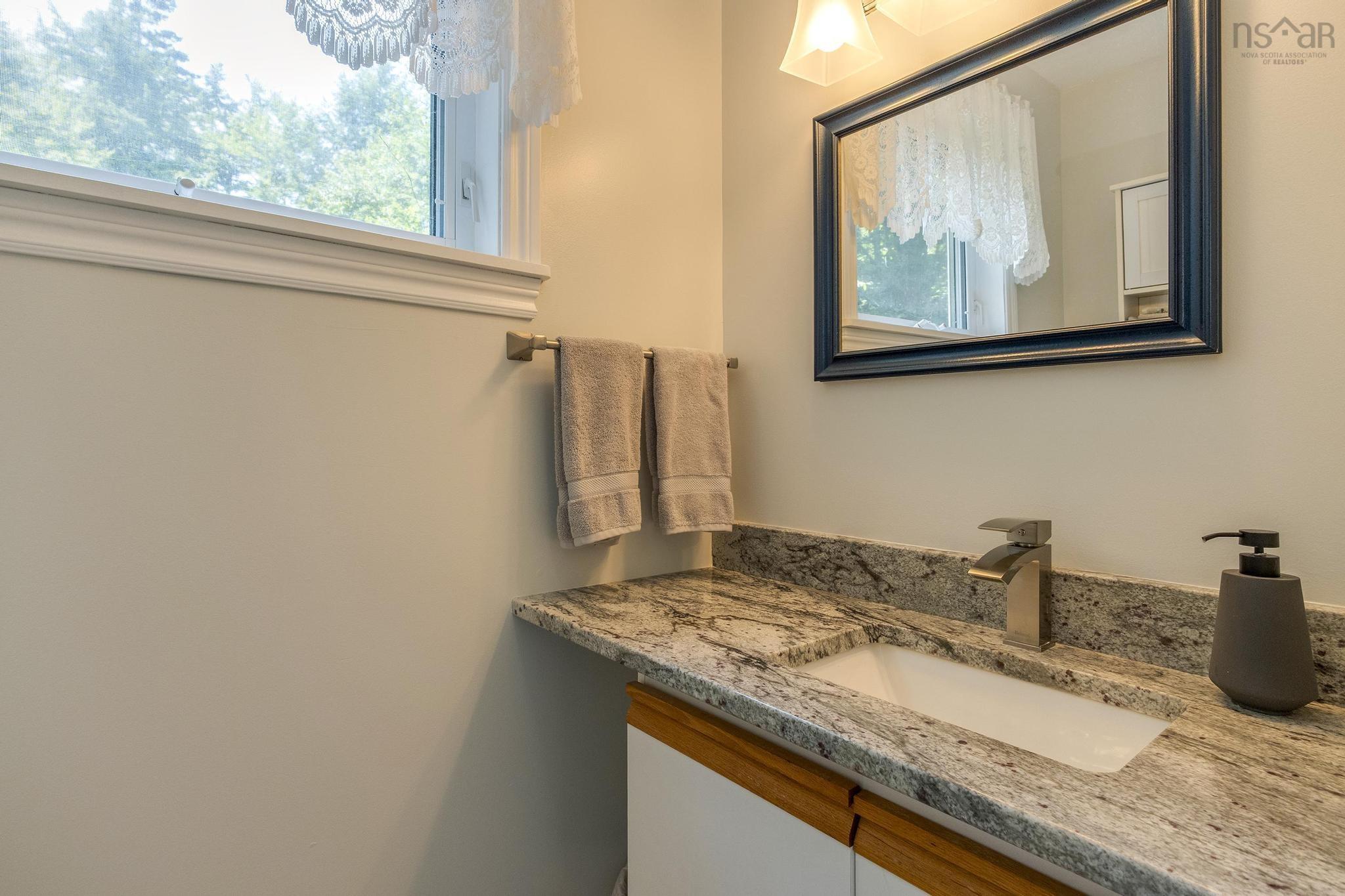 $995,000.00: 945 High Landing Road, Parkdale