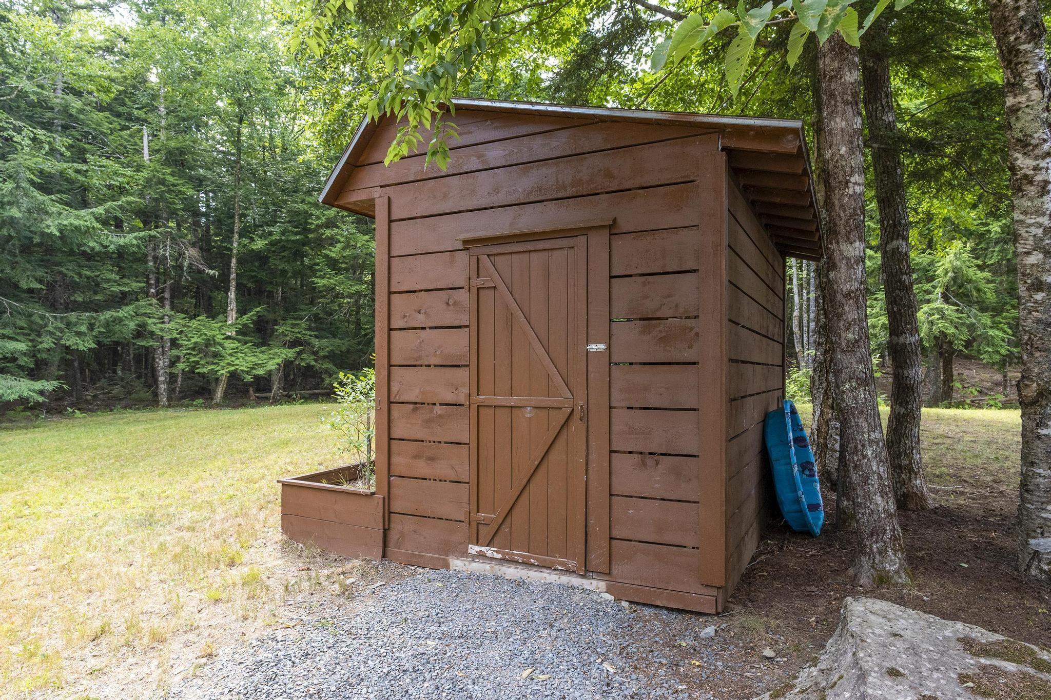 $995,000.00: 945 High Landing Road, Parkdale