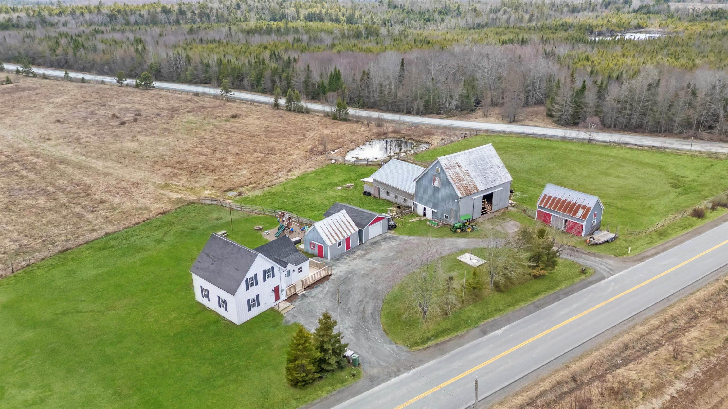 $499,900.00: 2050 Indian Road, Macphees Corner