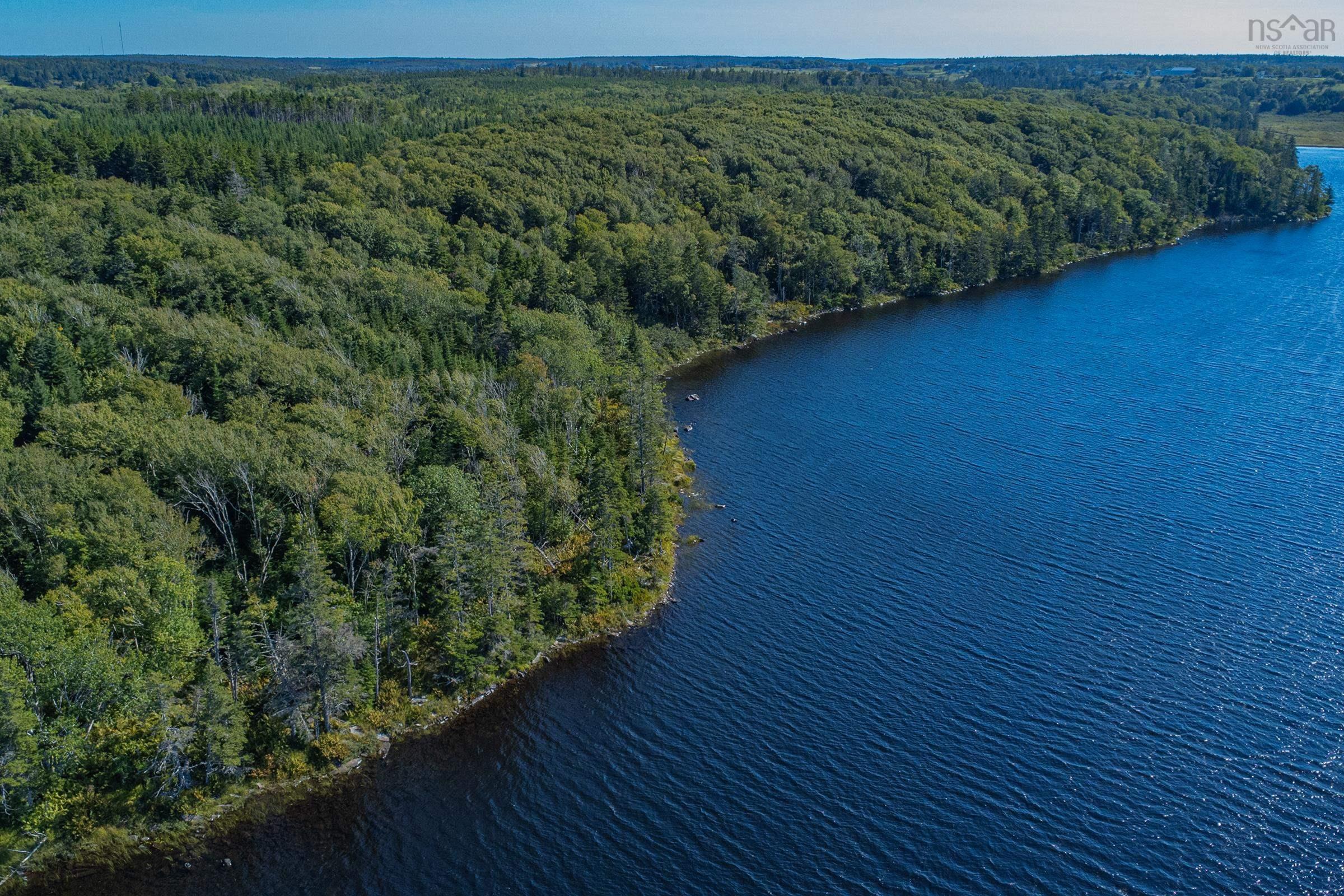 $999,900.00: Lot, Highway 1, Port Maitland