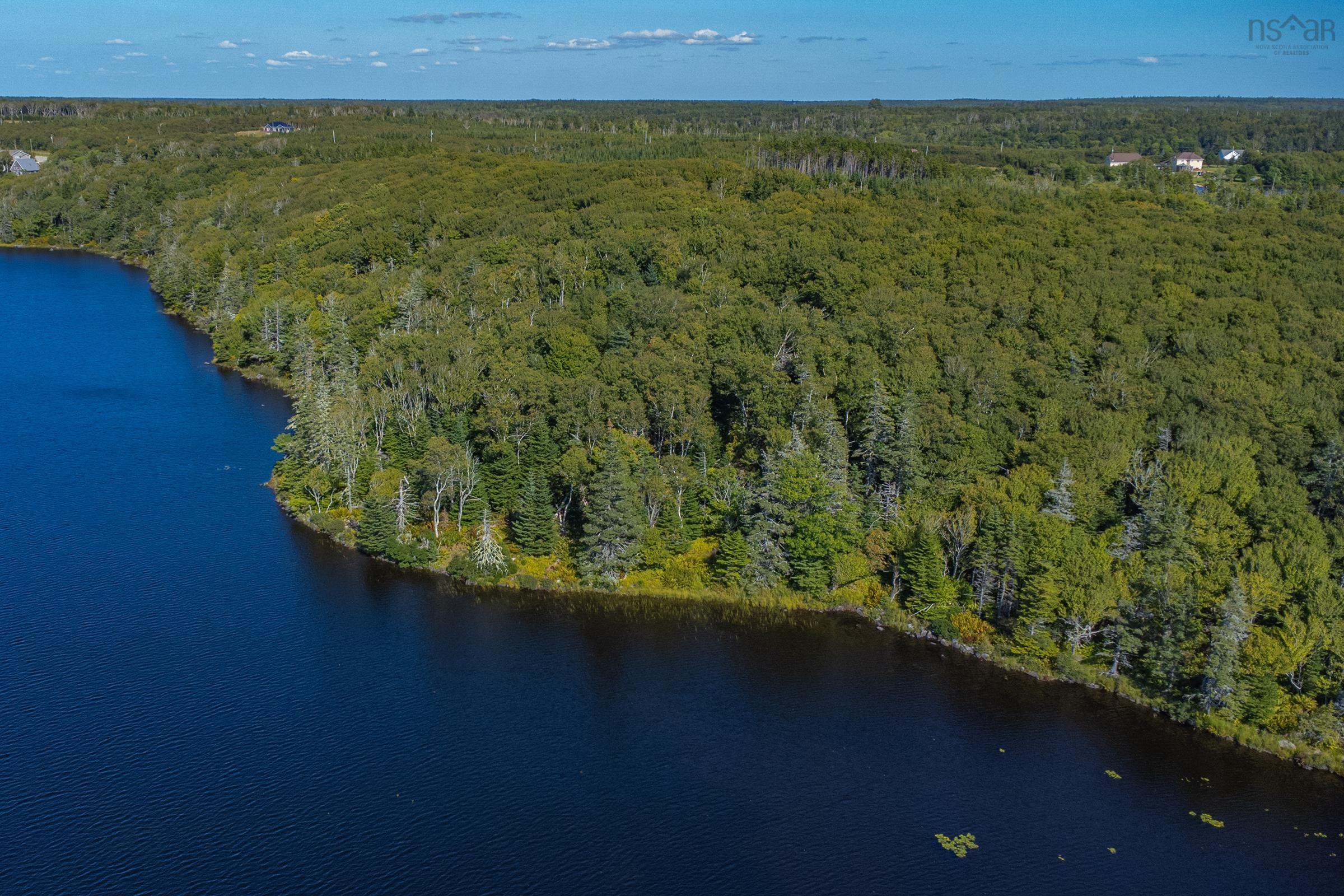 $999,900.00: Lot, Highway 1, Port Maitland