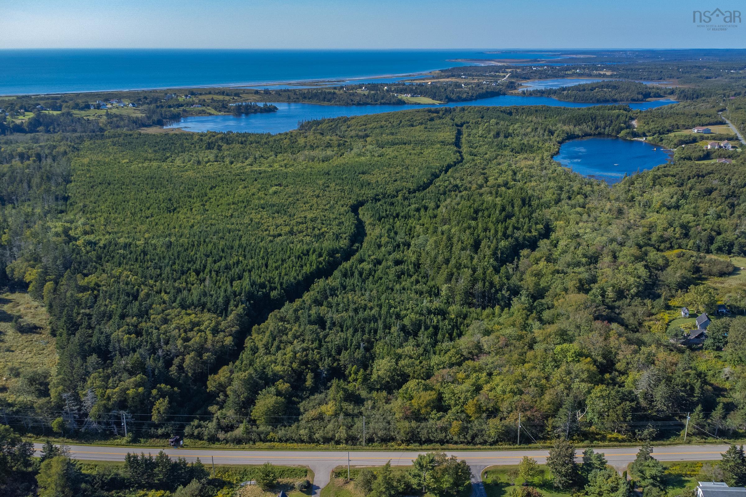 $999,900.00: Lot, Highway 1, Port Maitland