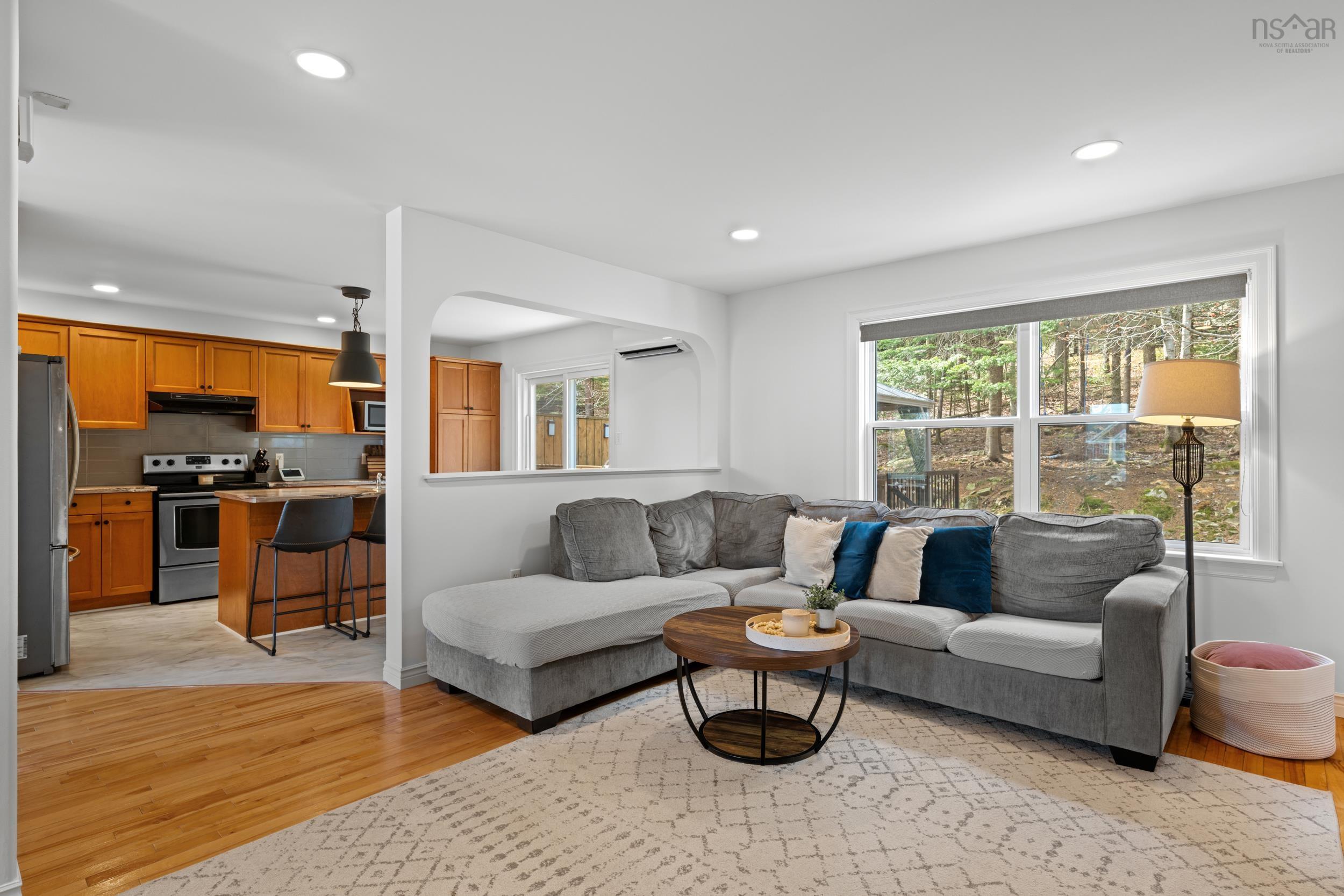 $529,900.00: 37 Royal Masts Way, Bedford